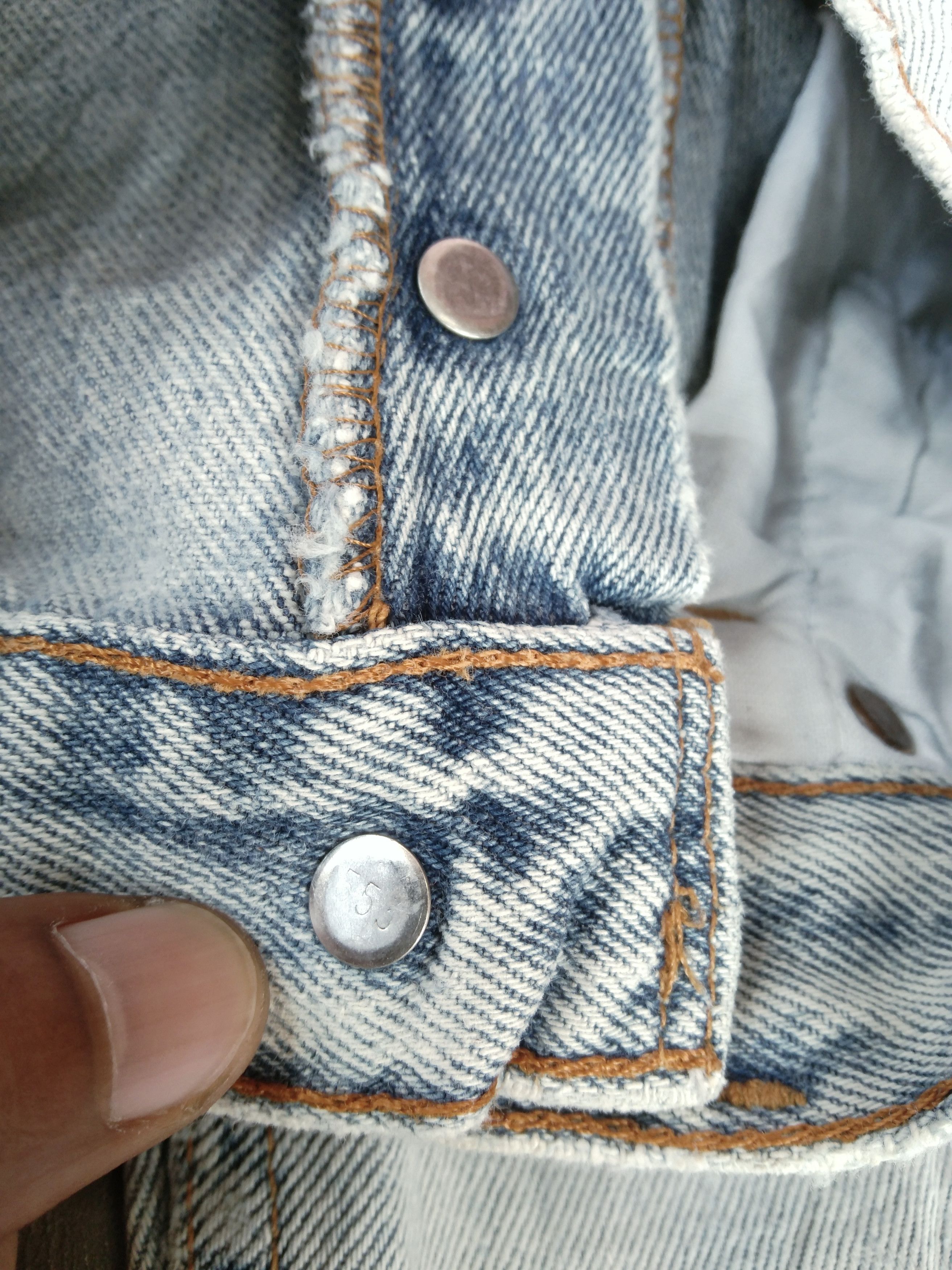 Levi's Vintage Levi's 501 Made In USA Faded Blue Jeans 28x29.5 Size US 28 / EU 44 - 7 Thumbnail
