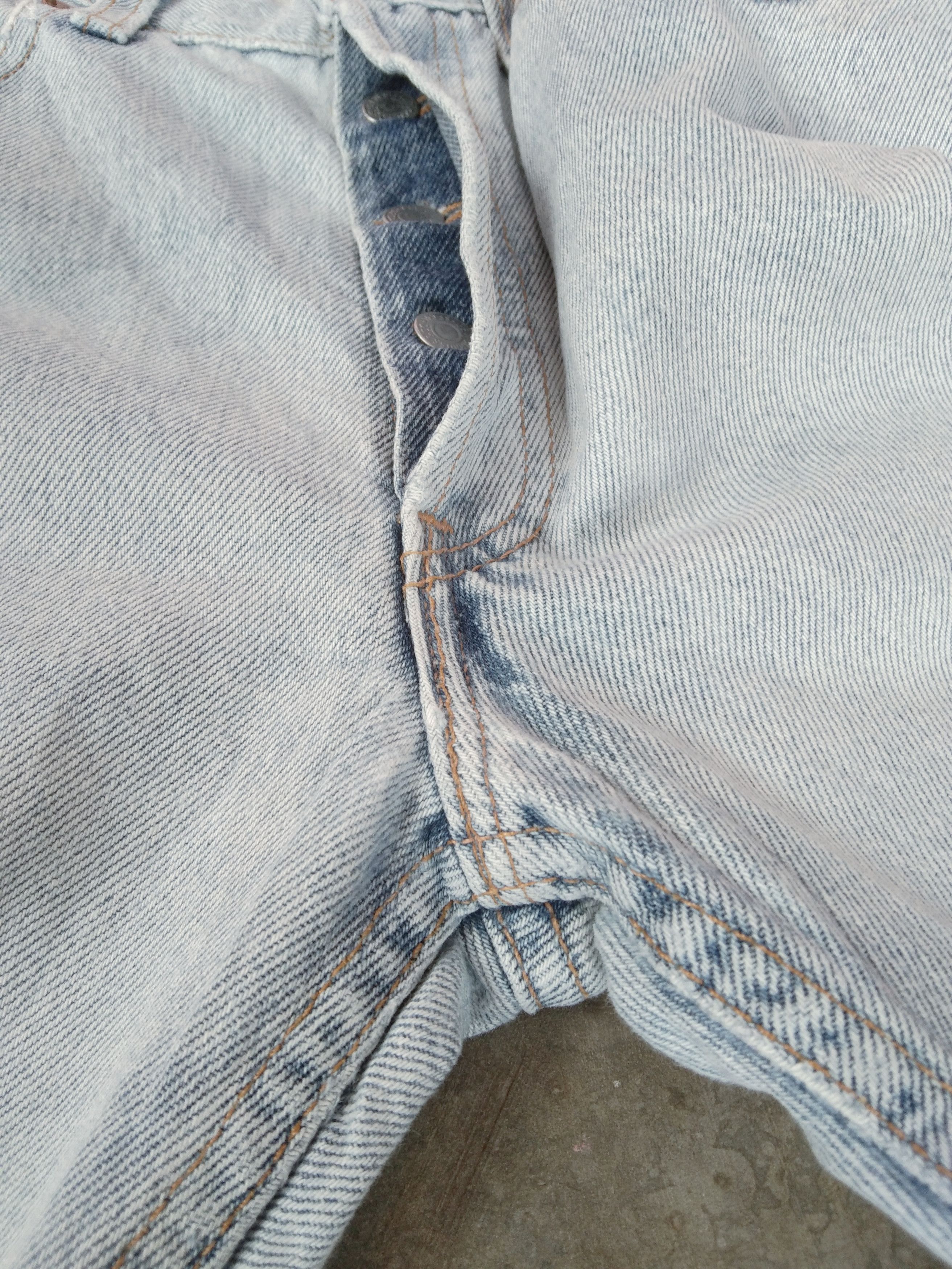 Levi's Vintage Levi's 501 Made In USA Faded Blue Jeans 28x29.5 Size US 28 / EU 44 - 3 Thumbnail