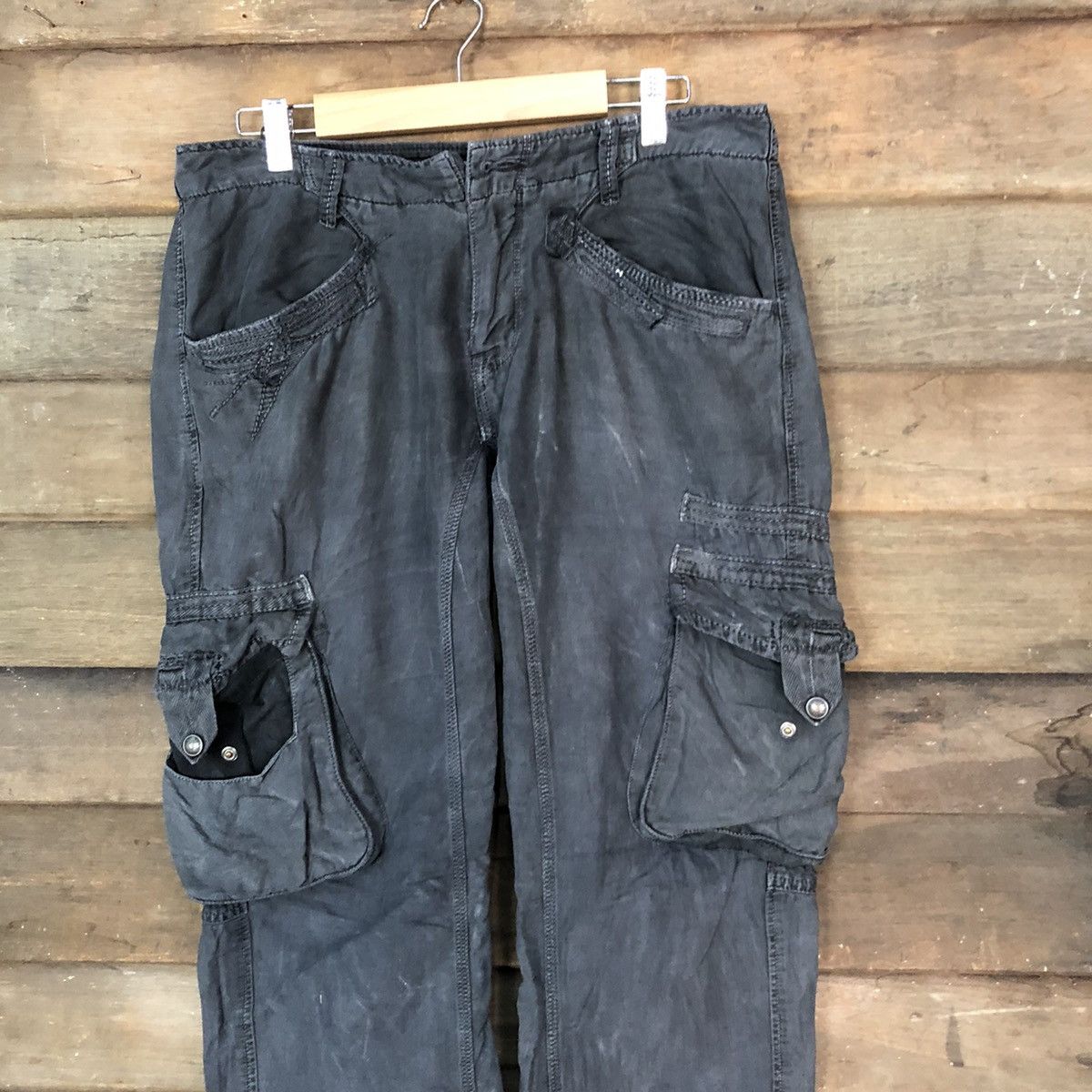 Marithe + Francois Girbaud DL Marithe Francois Girbaud faded utility Cargo Pants #7067 Size US 30 / EU 46 - 2 Thumbnail