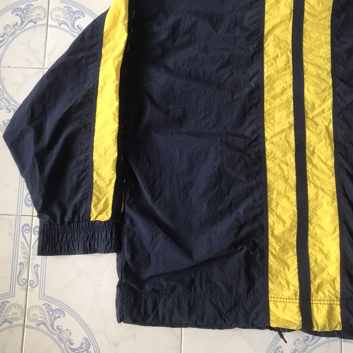 Nike × Sports Specialties × Vintage Vtg Nike Team Sports Nylon Jacket Size US XL / EU 56 / 4 - 9 Thumbnail