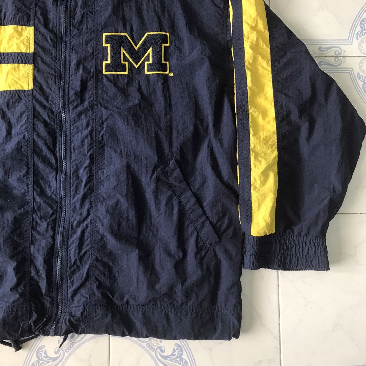Nike × Sports Specialties × Vintage Vtg Nike Team Sports Nylon Jacket Size US XL / EU 56 / 4 - 4 Thumbnail