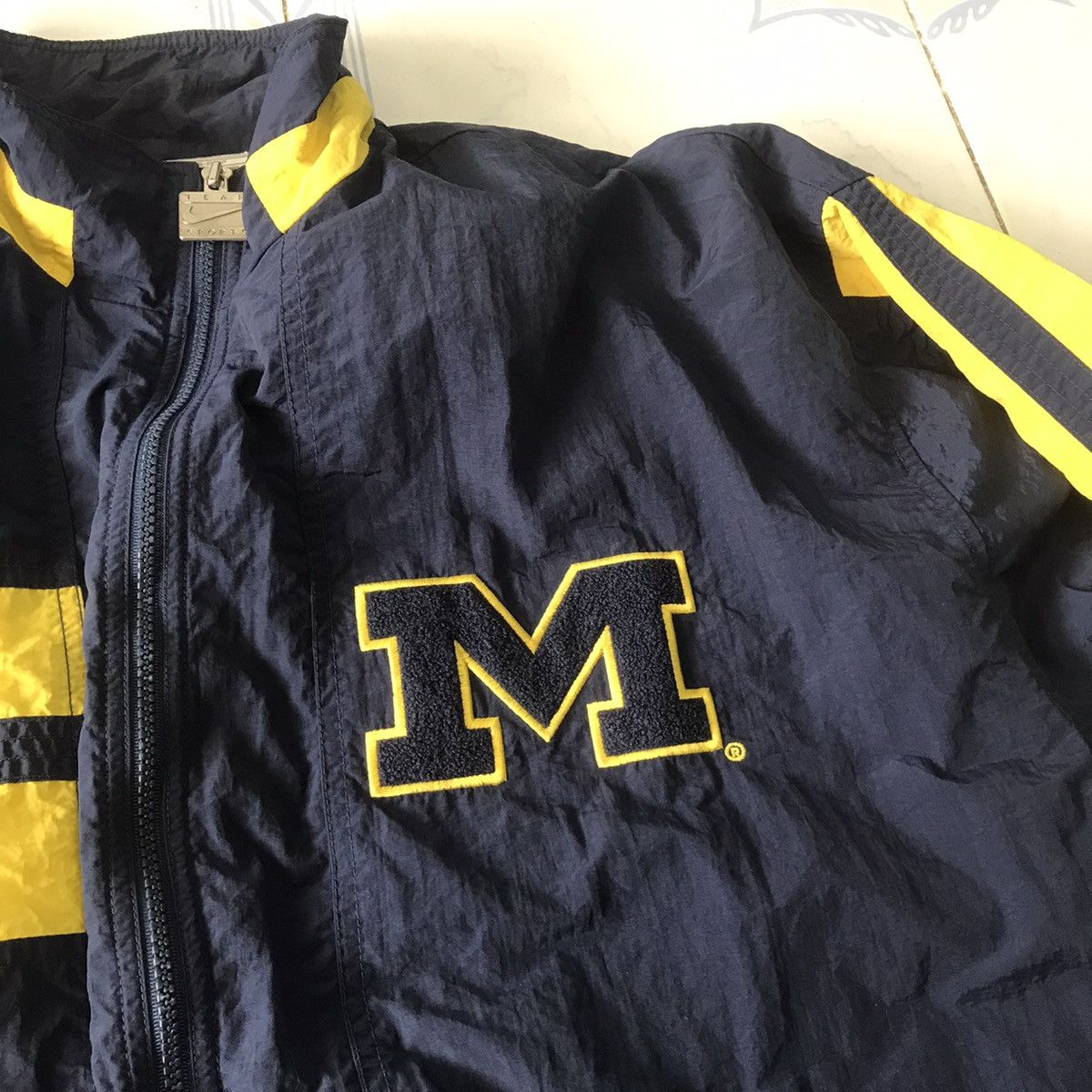 Nike × Sports Specialties × Vintage Vtg Nike Team Sports Nylon Jacket Size US XL / EU 56 / 4 - 16 Thumbnail