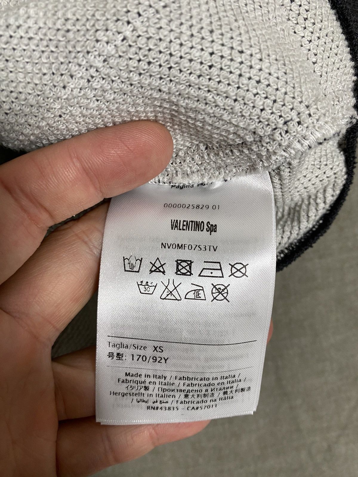 Valentino Black & grey hoodie with graphics - sz. 44/Small Size US S / EU 44-46 / 1 - 4 Thumbnail