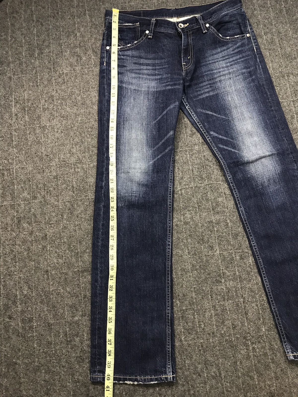 Levi's Vintage Clothing Vintage Levi’s Design Buckle Back Jeans style Size US 32 / EU 48 - 21 Thumbnail