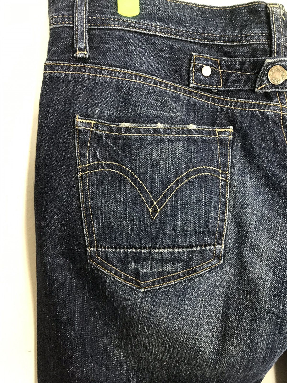 Levi's Vintage Clothing Vintage Levi’s Design Buckle Back Jeans style Size US 32 / EU 48 - 12 Thumbnail