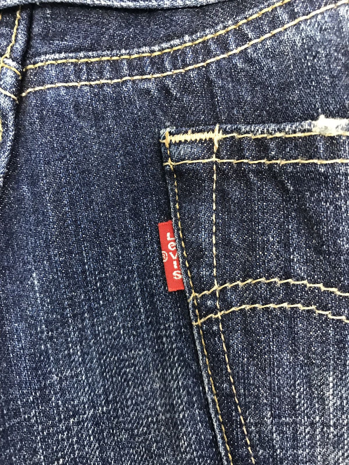 Levi's Vintage Clothing Vintage Levi’s Design Buckle Back Jeans style Size US 32 / EU 48 - 11 Thumbnail