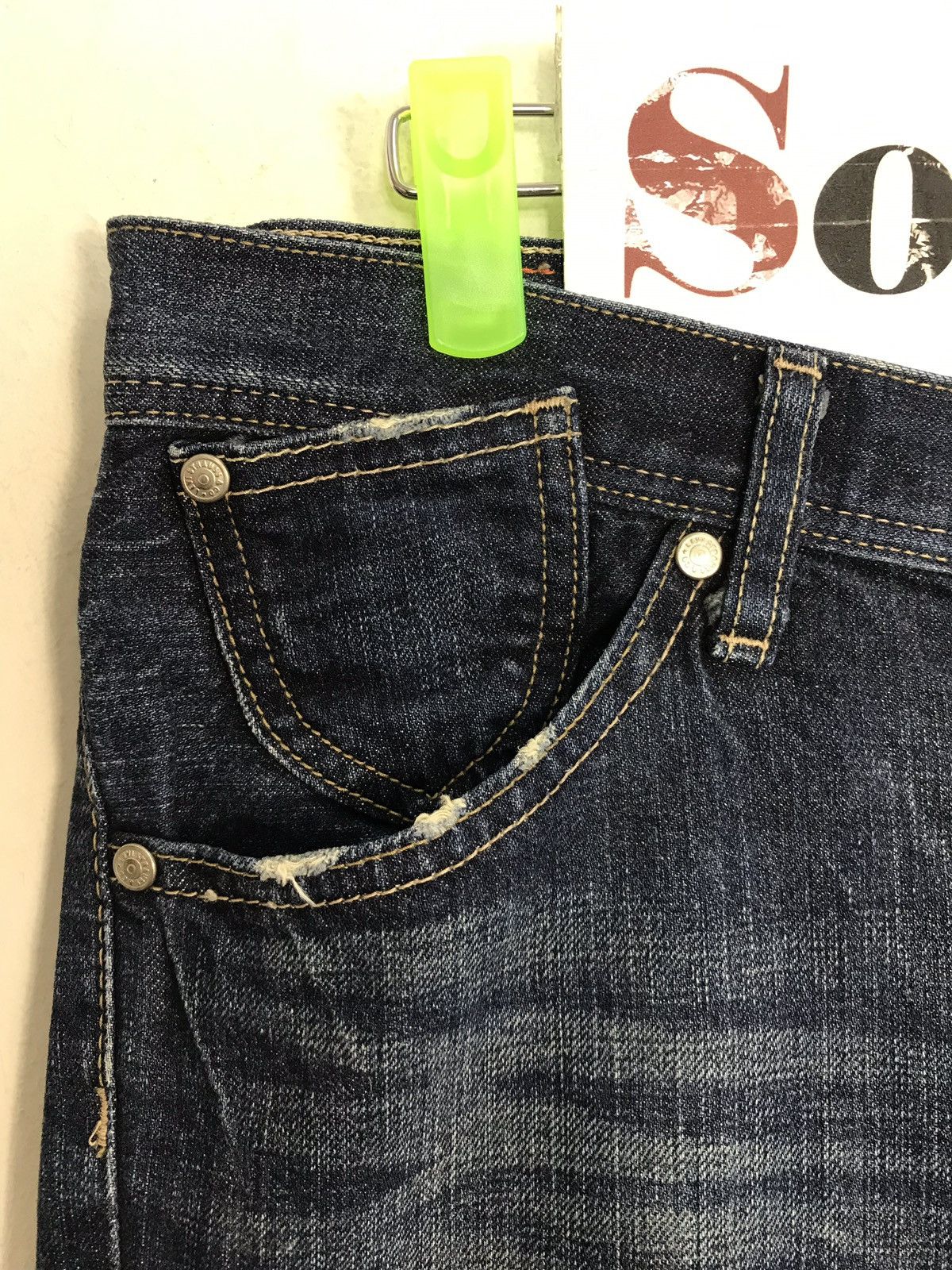 Levi's Vintage Clothing Vintage Levi’s Design Buckle Back Jeans style Size US 32 / EU 48 - 7 Thumbnail