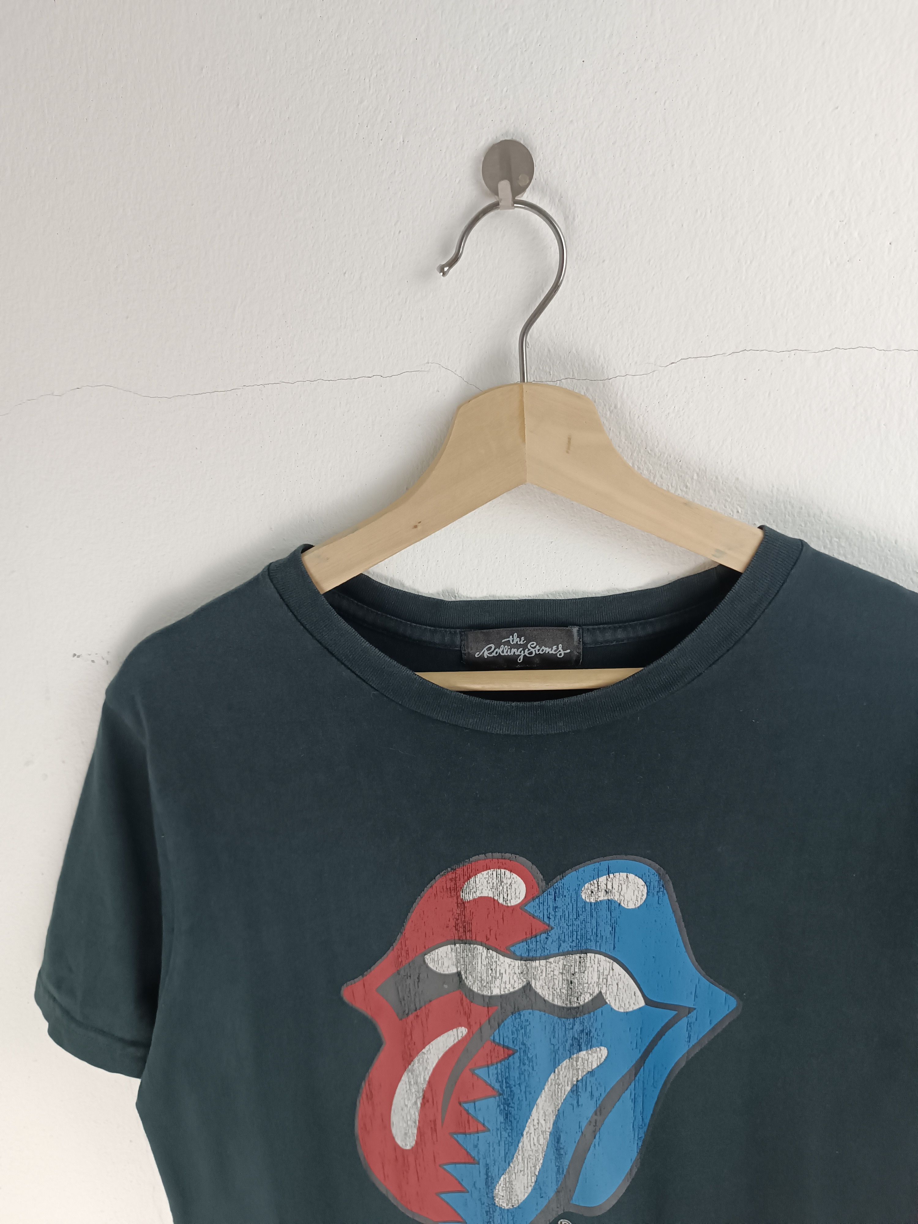 Band Tees THRASHED FADED VINTAGE ROLLING STONES zeppelin aerosmith u2 Size US S / EU 44-46 / 1 - 5 Thumbnail