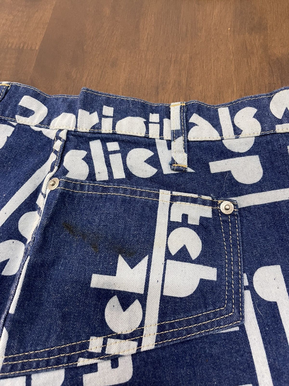 Hysteric Glamour Hysteric Glamour Spellout Kinky Slick Denim Skirt Size 27" / US 4 / IT 40 - 9 Thumbnail