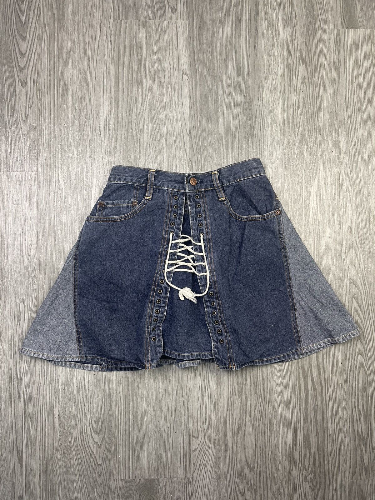 Hysteric Glamour Hysteric Glamour Kinky Rope detailed Denim Skirt Size 26" / US 2 / IT 38 - 1 Thumbnail