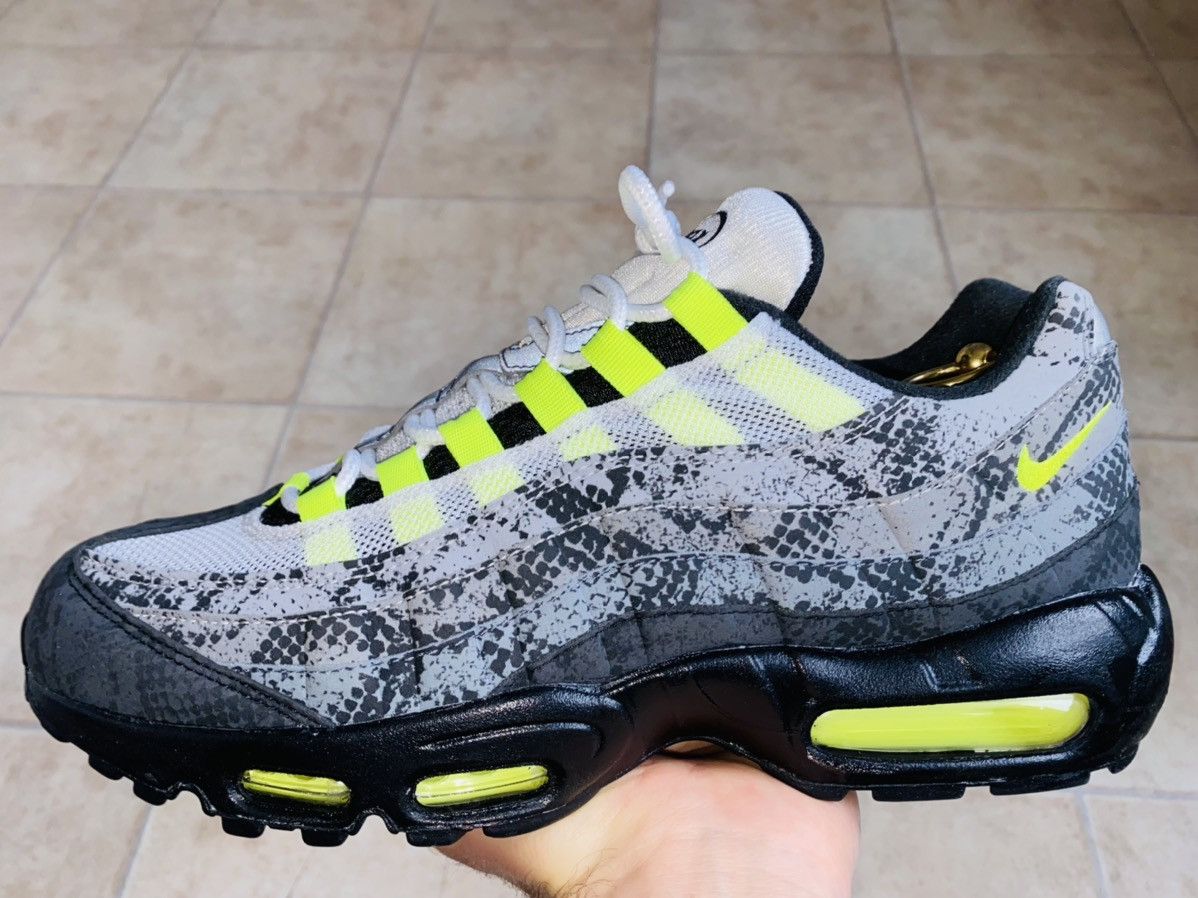 Japanese Brand × Nike × atmos NikeLab Air Max 95 🆔 Snakeskin Neon Tn Size US 9.5 / EU 42-43 - 10 Thumbnail