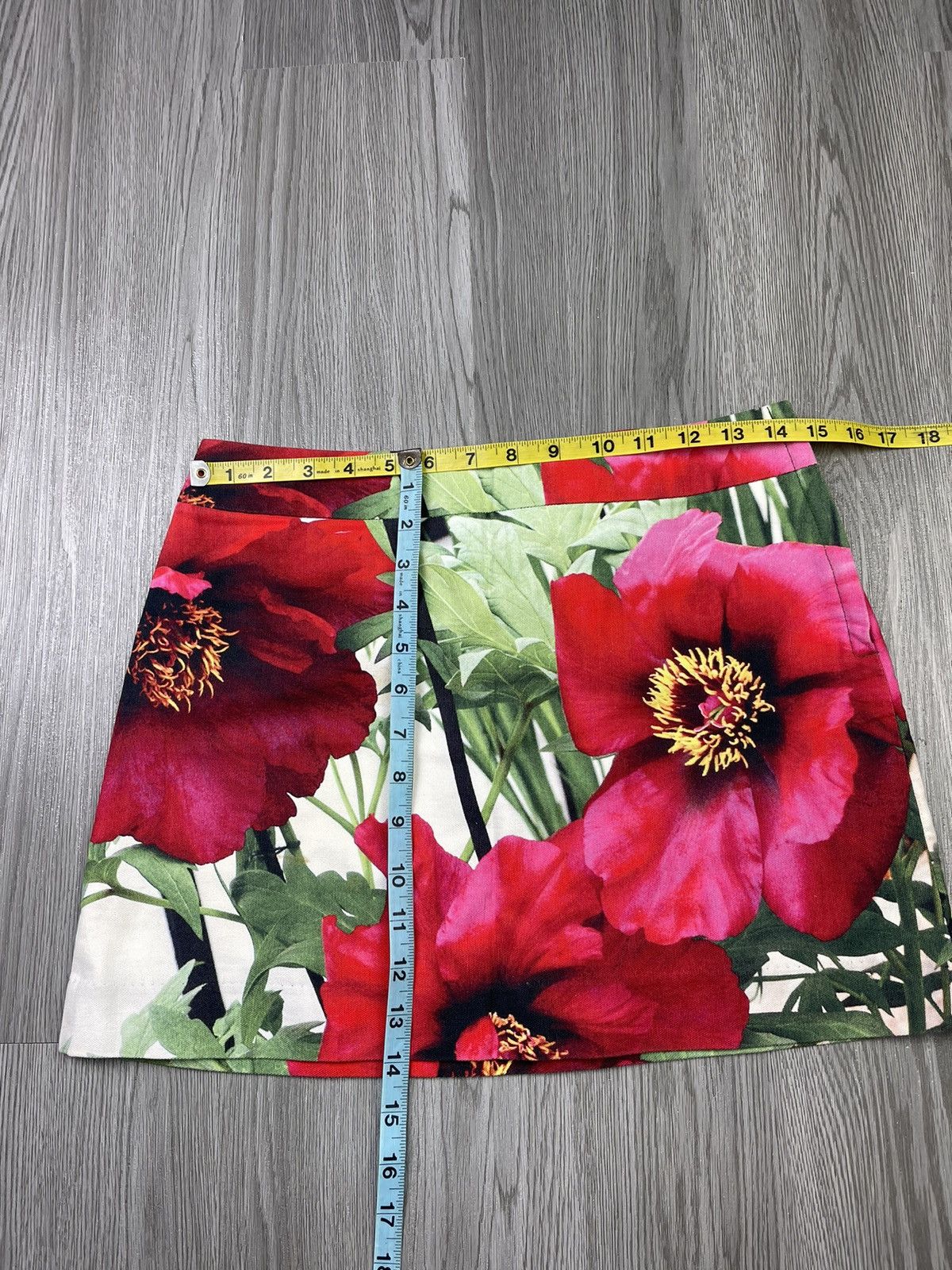 Paul Smith Chelsea Garden S/S 2010 X Paul Smith Floral mini skirt Size 29" - 8 Thumbnail