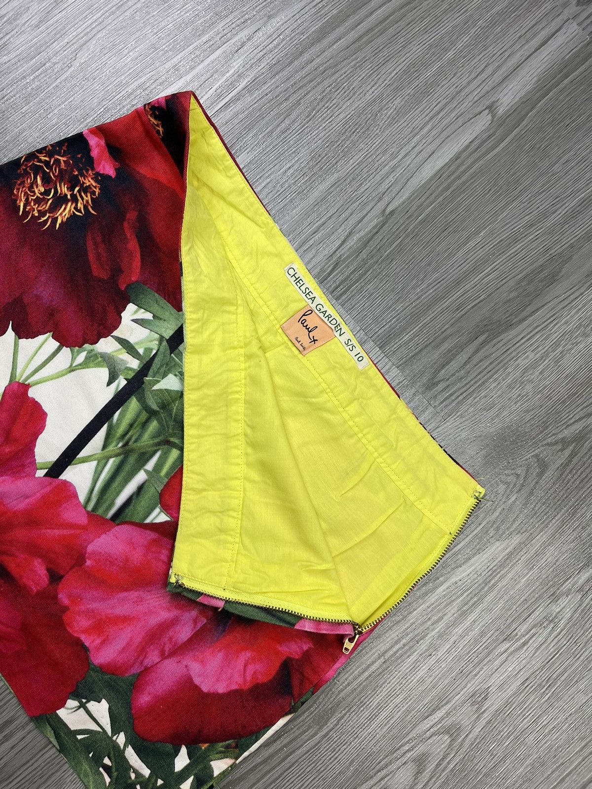 Paul Smith Chelsea Garden S/S 2010 X Paul Smith Floral mini skirt Size 29" - 5 Thumbnail