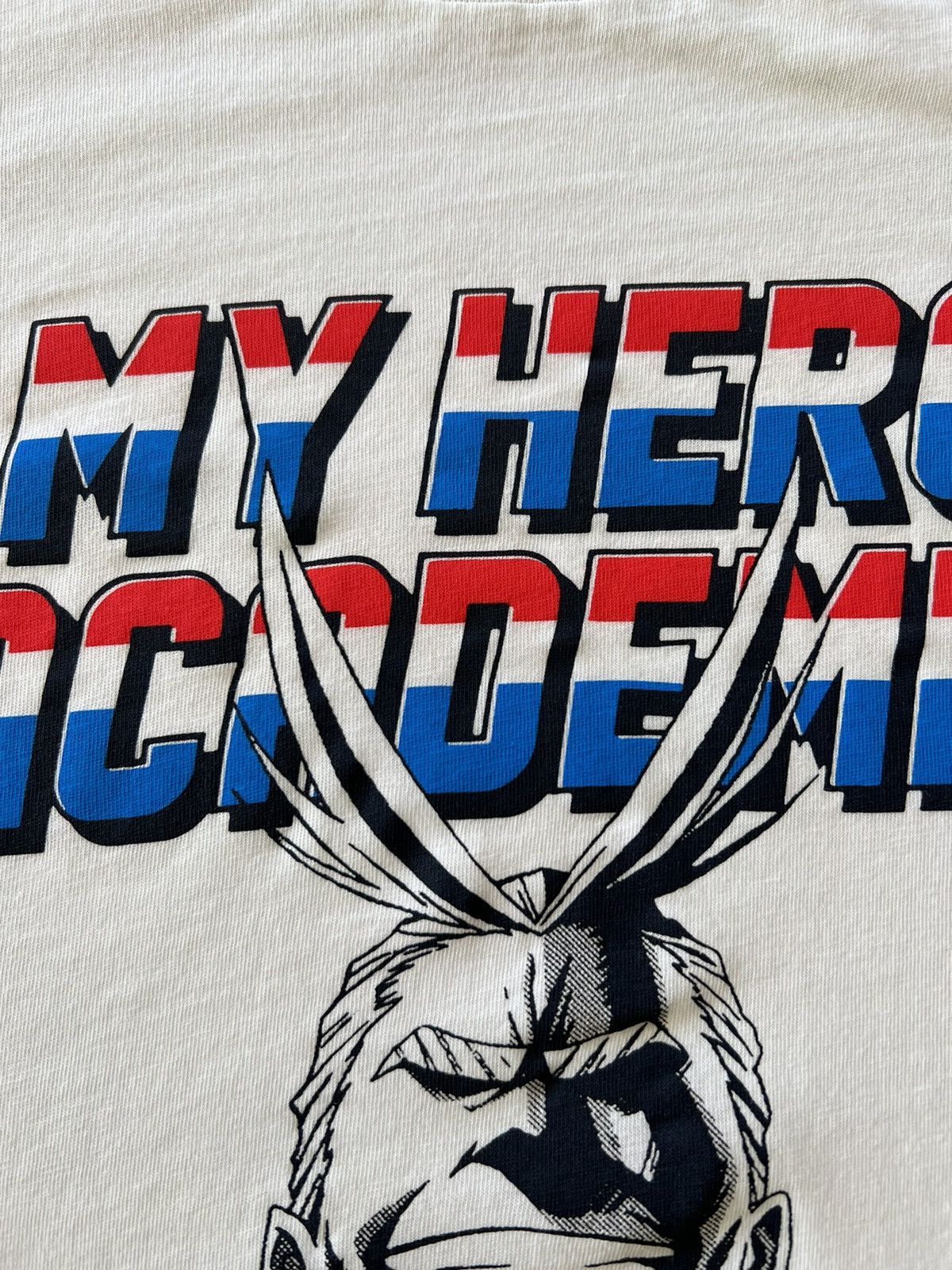 Anime Vintage My Hero Academia Uniqlo Anime White Tee Size US S / EU 44-46 / 1 - 4 Thumbnail