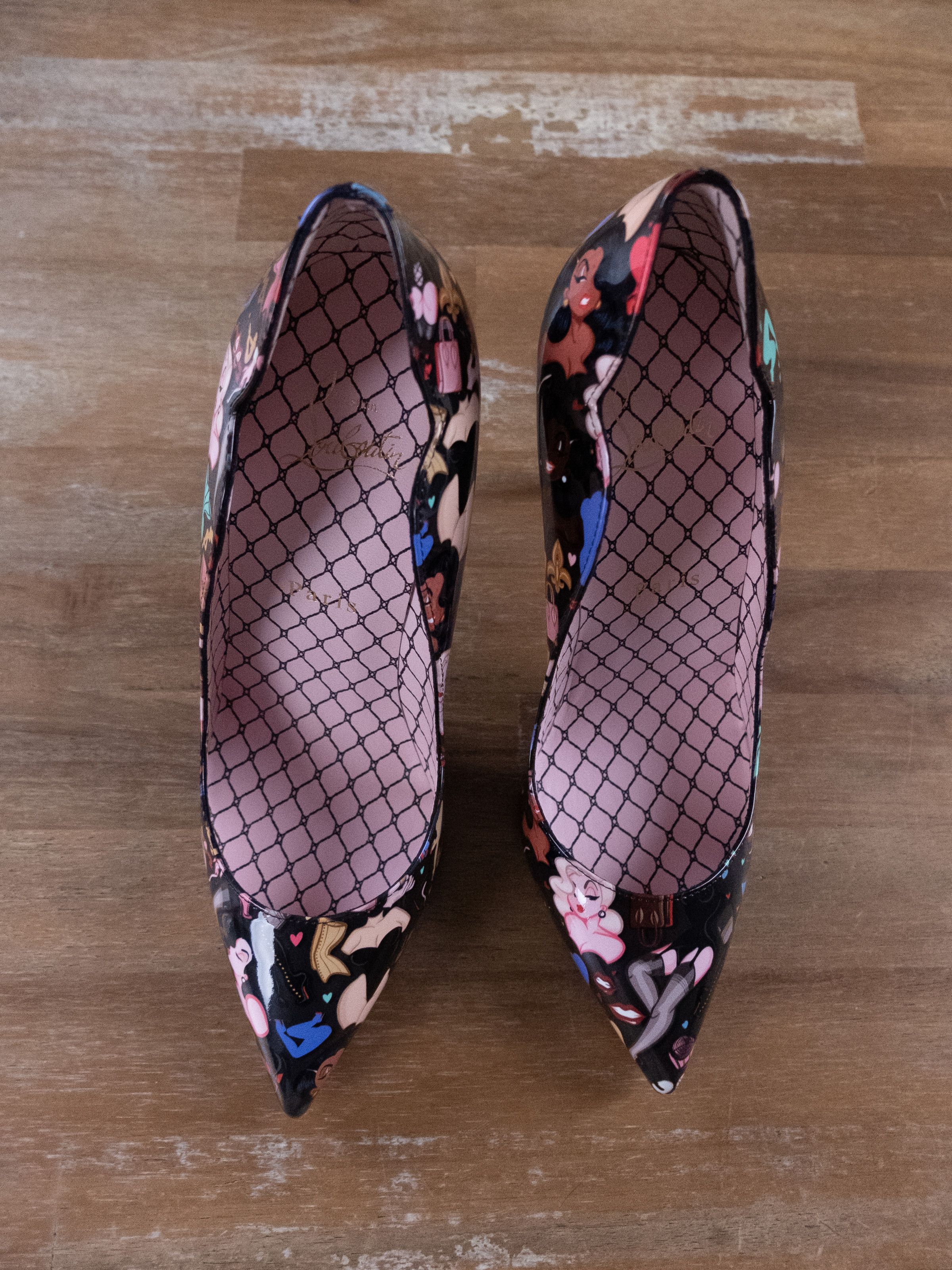 Christian Louboutin CHRISTIAN LOUBOUTIN Hot Chick black patent leather pumps 38 Size US 8 / IT 38 - 2 Thumbnail
