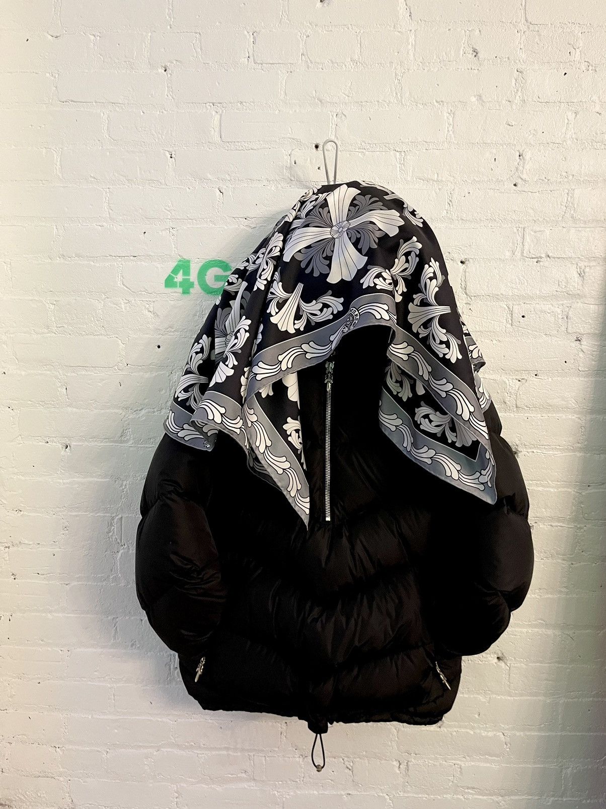 【激レア】クロムハーツ スカーフ ローリングストーンコラボ 激レア】クロムハーツ スカーフ ローリングストーンコラボ