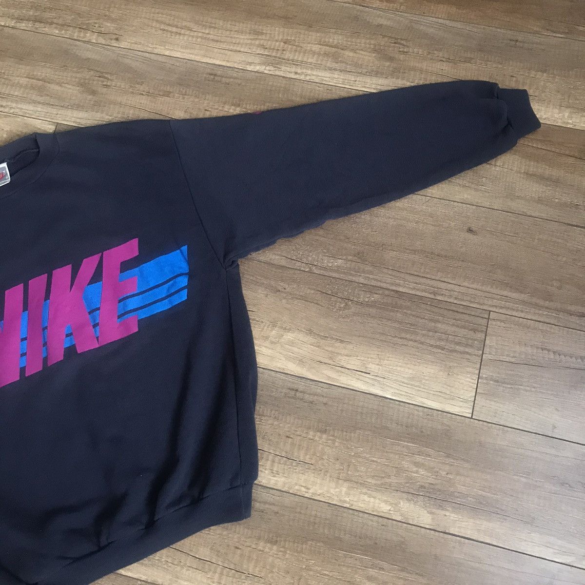 Nike Nike sweatshirt vintage big logo 90s Size US M / EU 48-50 / 2 - 9 Thumbnail