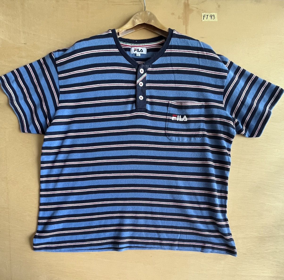 Vintage fila tee ft93