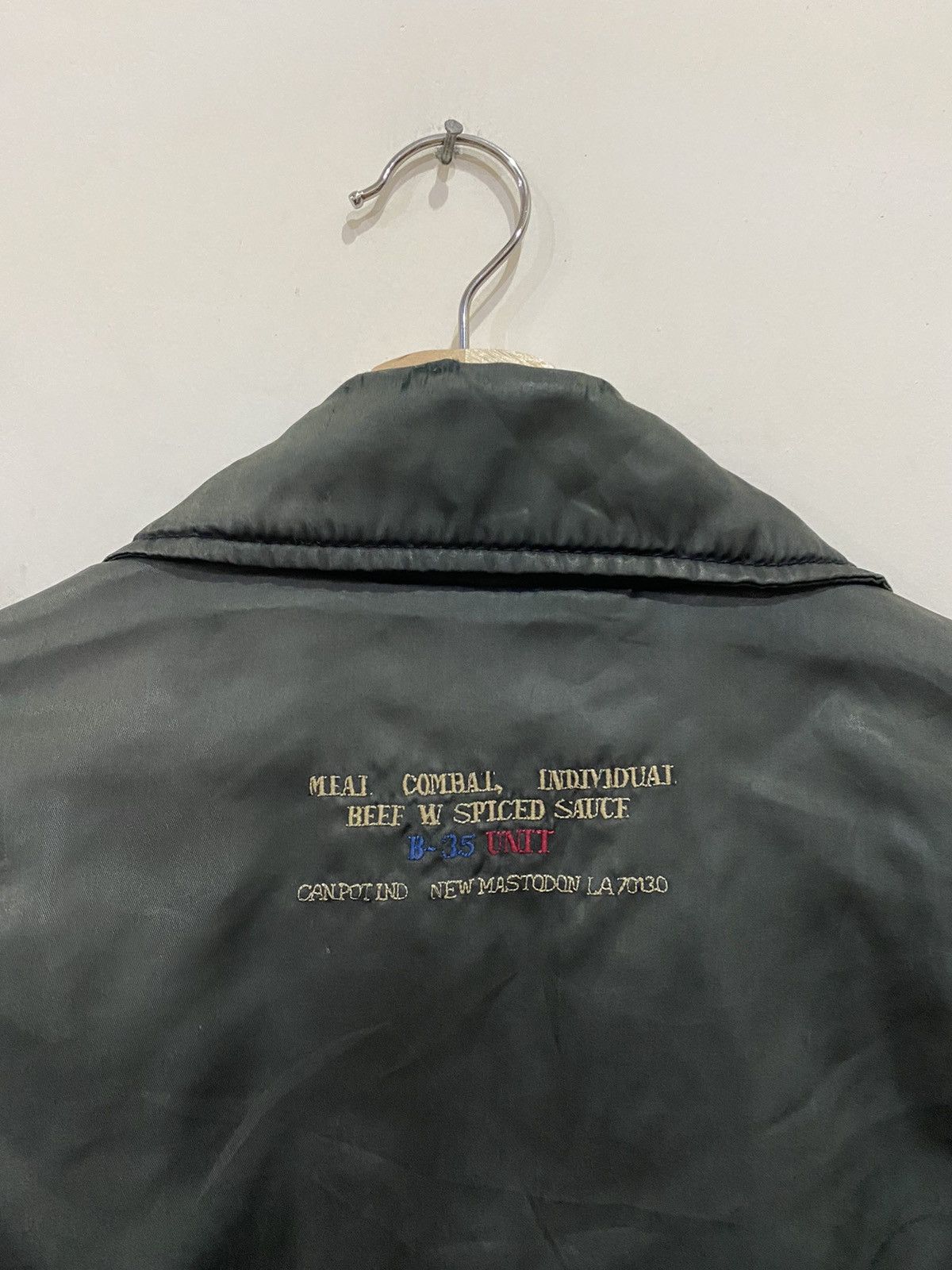 Vintage VINTAGE B-35 BOMBER JACKET PATCH STYLE Size US L / EU 52-54 / 3 - 12 Thumbnail
