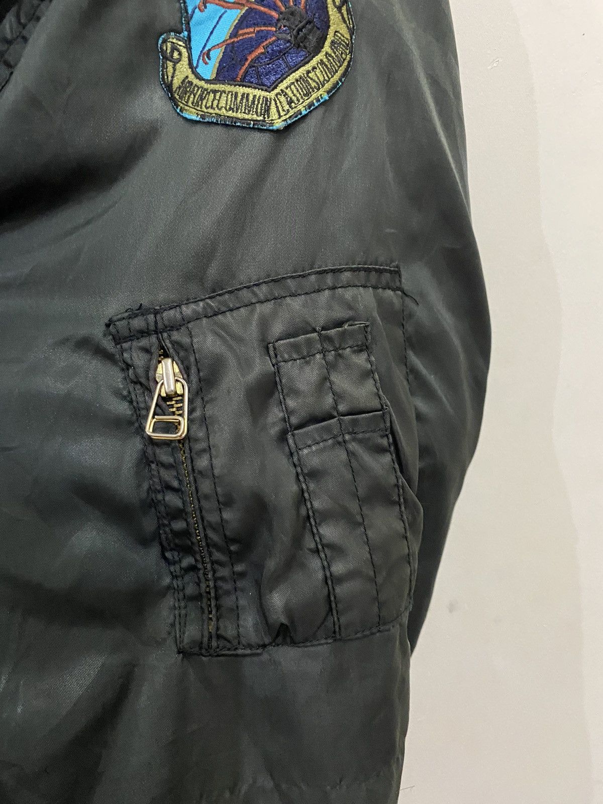 Vintage VINTAGE B-35 BOMBER JACKET PATCH STYLE Size US L / EU 52-54 / 3 - 16 Thumbnail