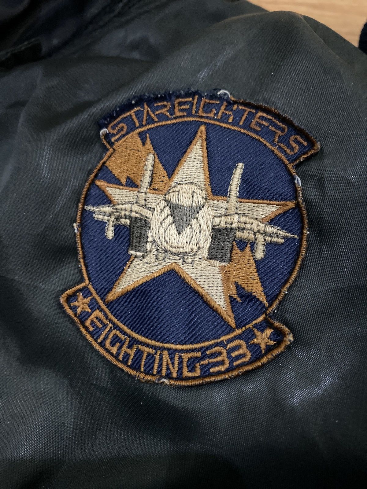Vintage VINTAGE B-35 BOMBER JACKET PATCH STYLE Size US L / EU 52-54 / 3 - 9 Thumbnail