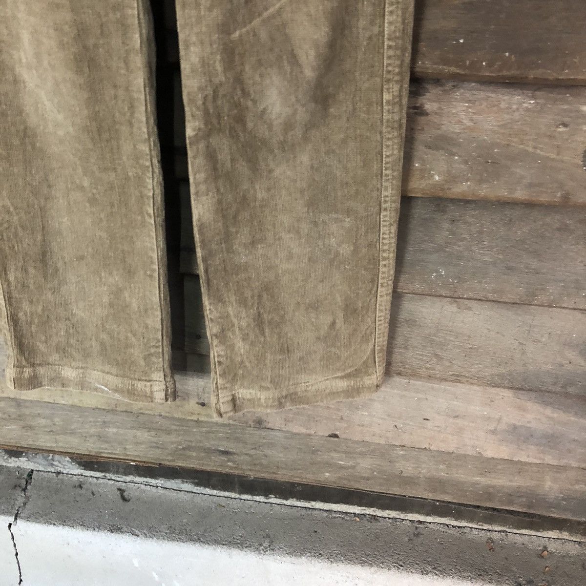 Grailed DL On Sa Off Brown corduroy utility Cargo Pants #7081 Size 26" / US 2 / IT 38 - 9 Thumbnail