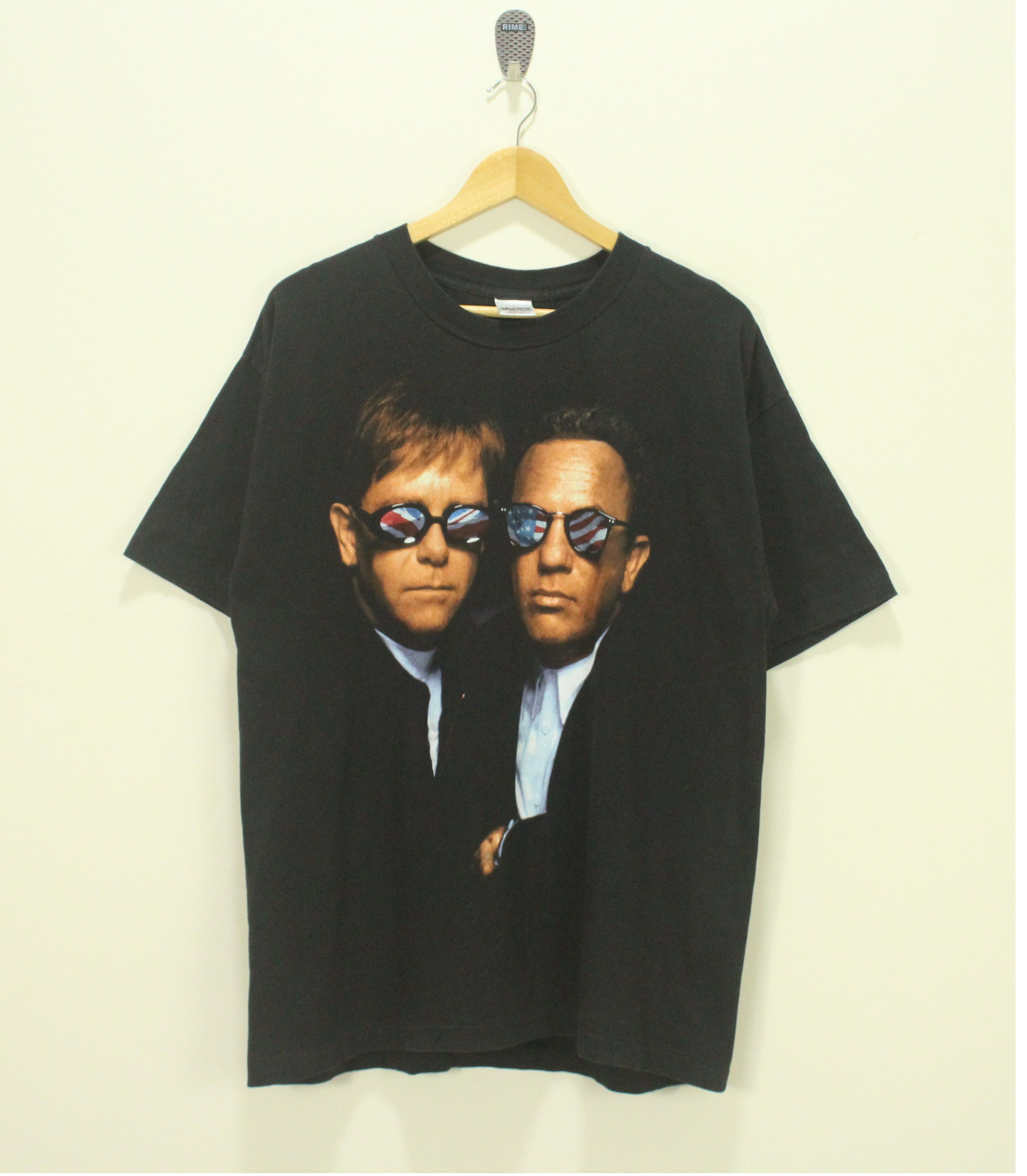 Band Tees × Vintage Vintage 90s ELTON JOHN T Shirt Summer of 94 Single Stitch Size US L / EU 52-54 / 3 - 1 Thumbnail