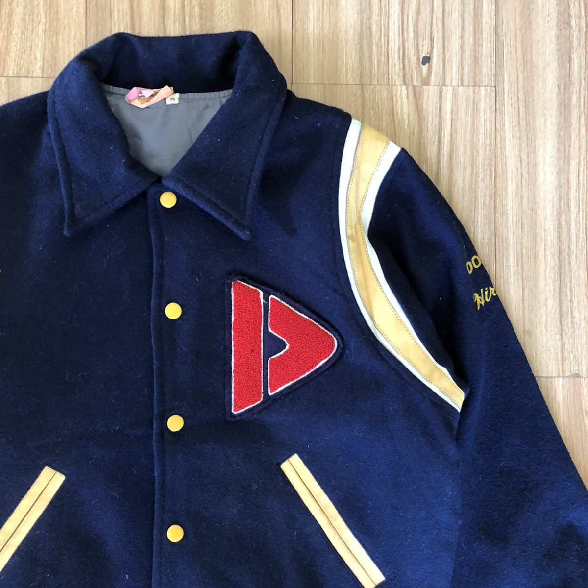 Japanese Brand 🔥vintage donnay as varsity stadium bomber jacket Size US M / EU 48-50 / 2 - 7 Thumbnail