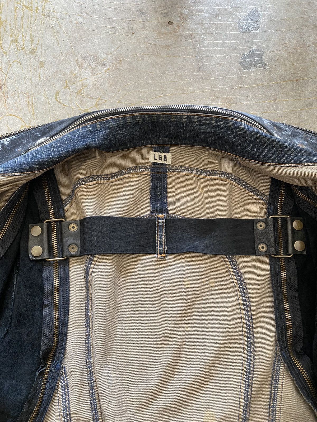 Le Grande Bleu (L.G.B.) Vtg L.G.B Bondage leather hybrid removable paint Size US M / EU 48-50 / 2 - 21 Thumbnail