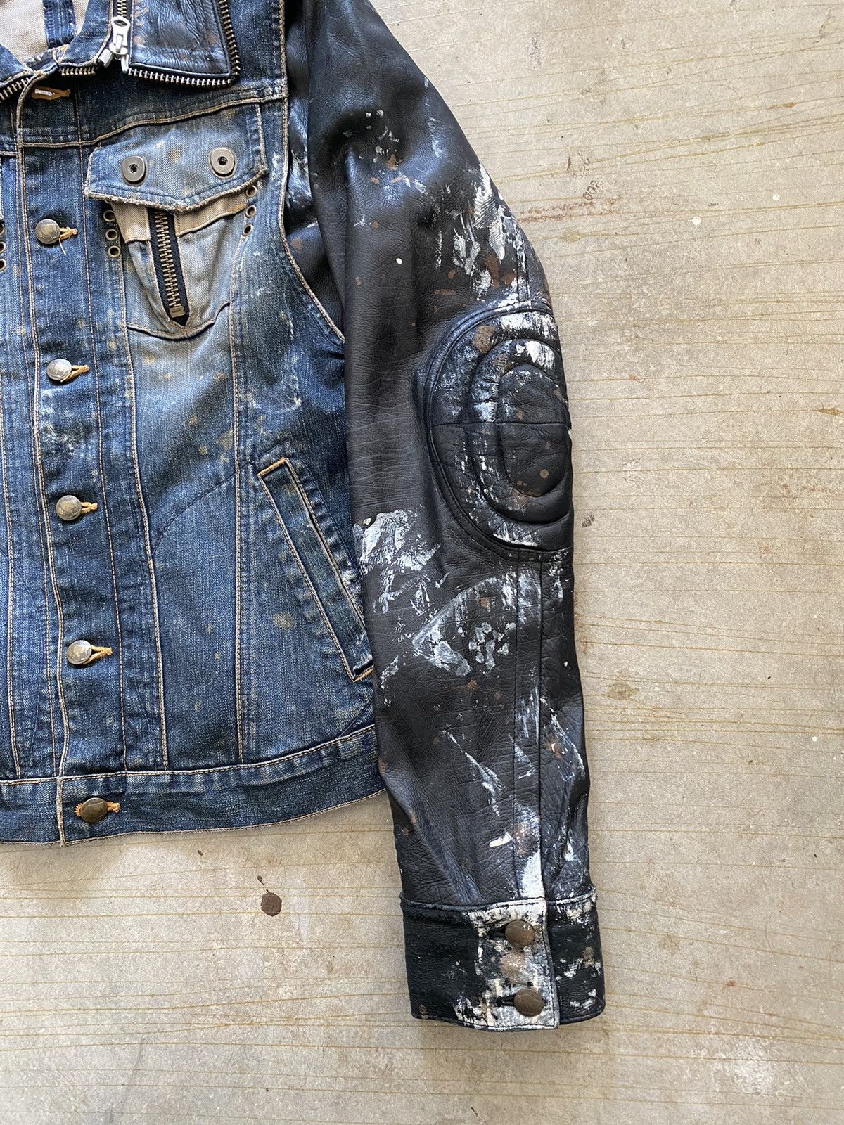 Le Grande Bleu (L.G.B.) Vtg L.G.B Bondage leather hybrid removable paint Size US M / EU 48-50 / 2 - 9 Thumbnail