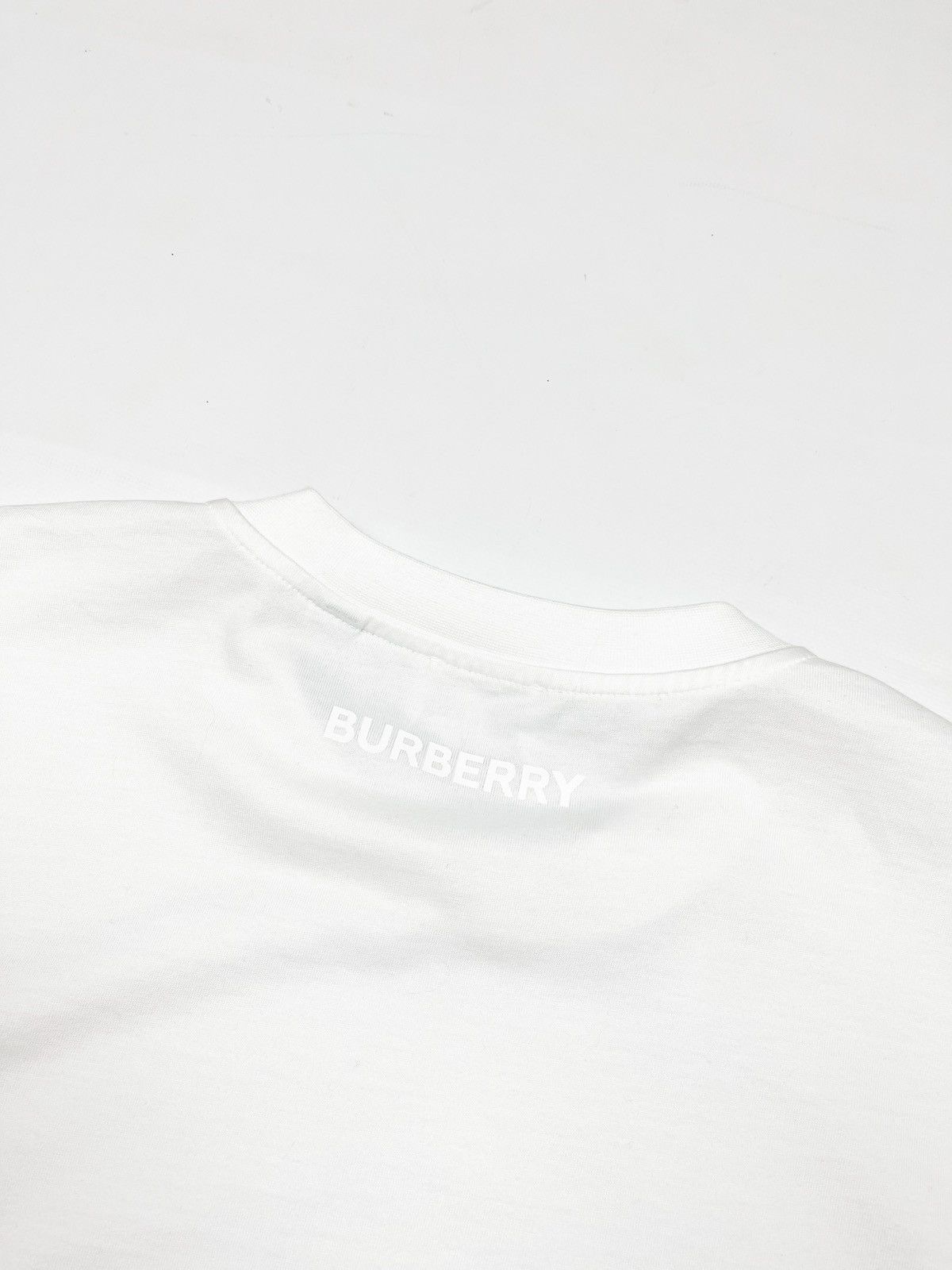 Burberry Burberry love tshirt white M Size US M / EU 48-50 / 2 - 3 Thumbnail