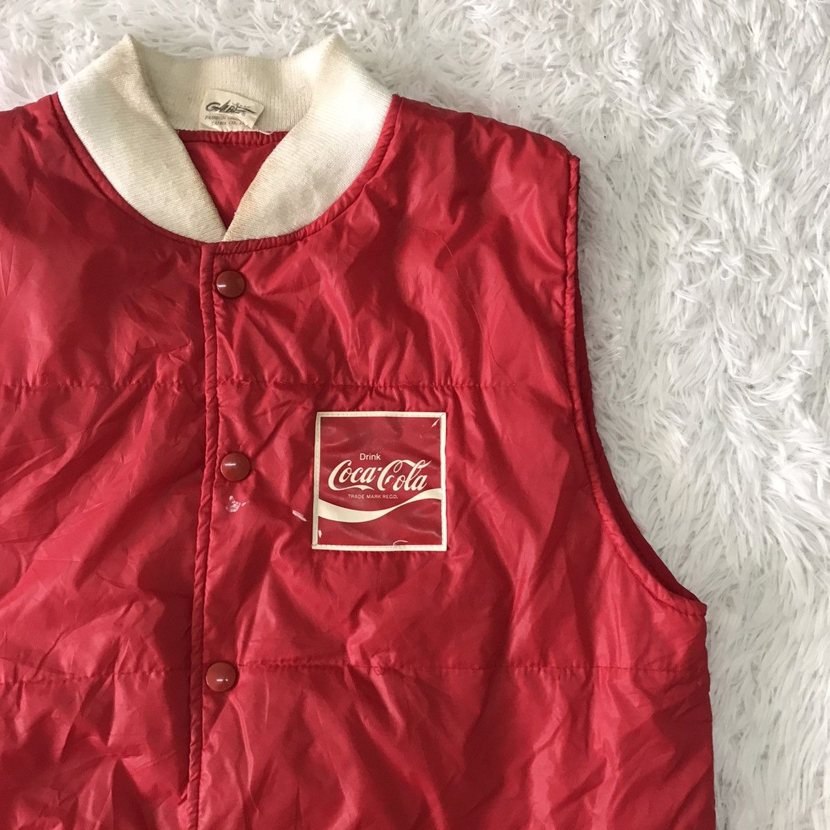 Coca Cola 💥Steals💥Vtg Thin Puffer Like Vest Coca Cola Size US L / EU 52-54 / 3 - 5 Thumbnail