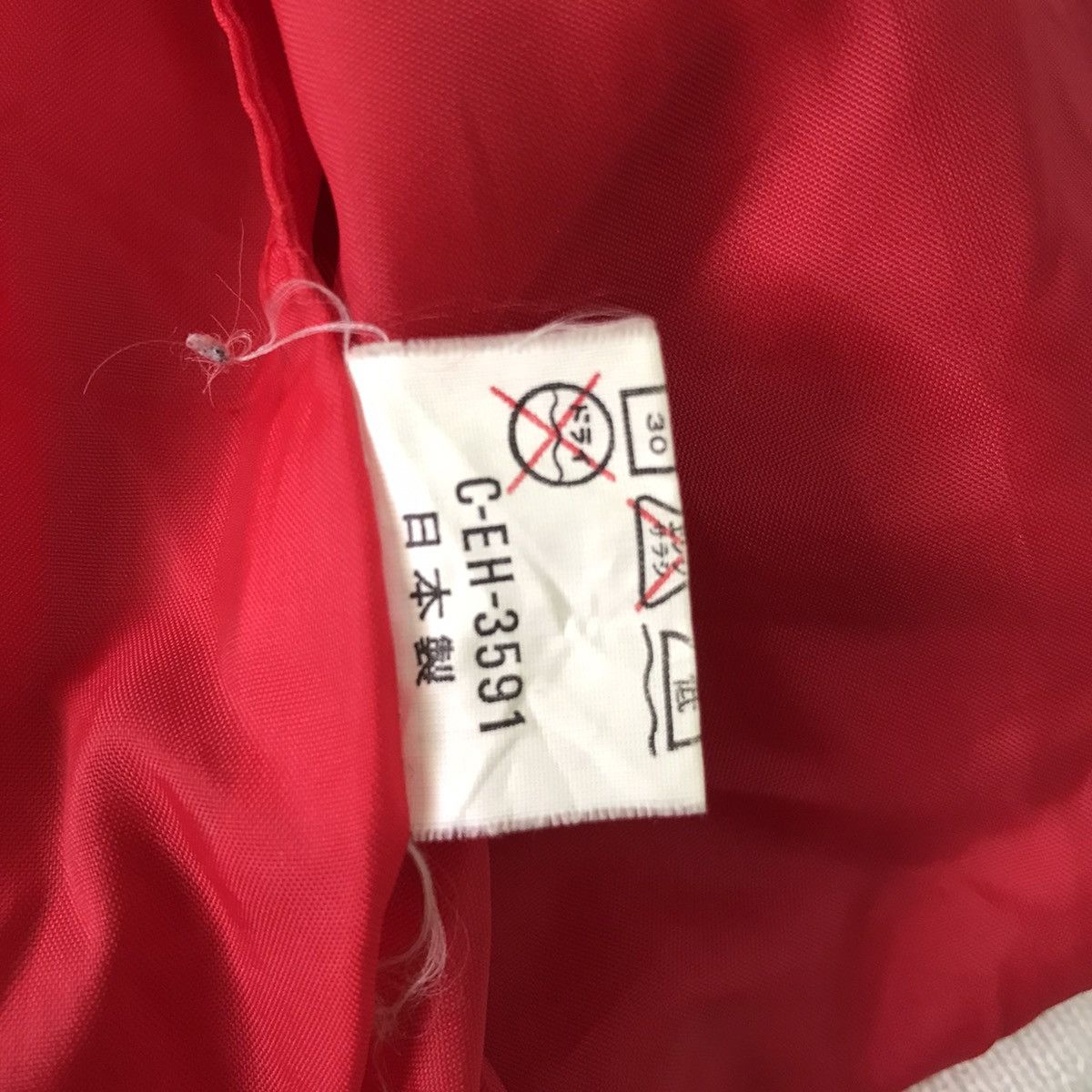 Coca Cola 💥Steals💥Vtg Thin Puffer Like Vest Coca Cola Size US L / EU 52-54 / 3 - 18 Thumbnail