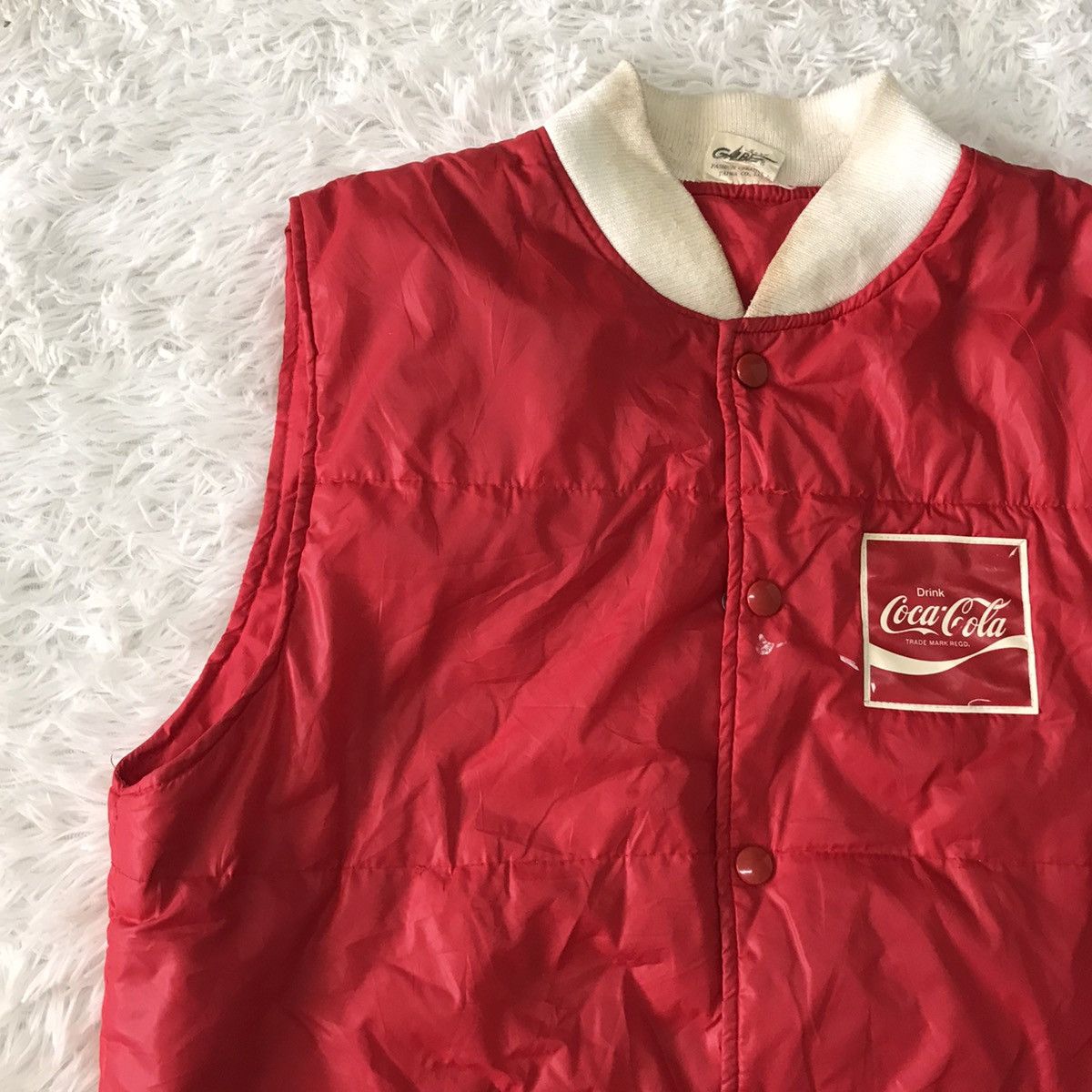 Coca Cola 💥Steals💥Vtg Thin Puffer Like Vest Coca Cola Size US L / EU 52-54 / 3 - 6 Thumbnail