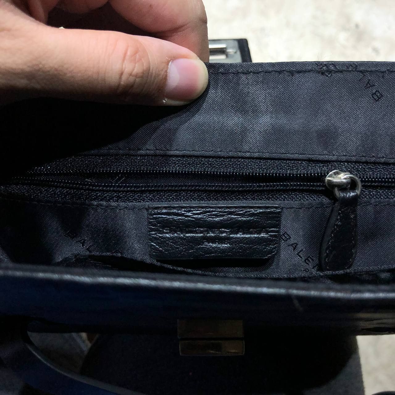 Balenciaga × Vintage Balenciaga BB logo Hand bag Size ONE SIZE - 8 Thumbnail