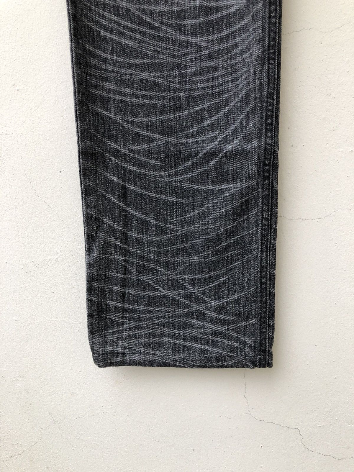 Lad Musician Vintage LAD MUSICIAN Japan Striped Fade Black Denim Jeans Size US 33 - 11 Thumbnail
