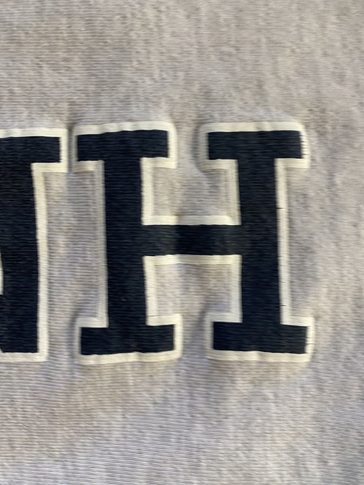 Champion Vintage 90’s UNH Champion Reverse Weave Crewneck Sweatshirt Size US L / EU 52-54 / 3 - 5 Thumbnail