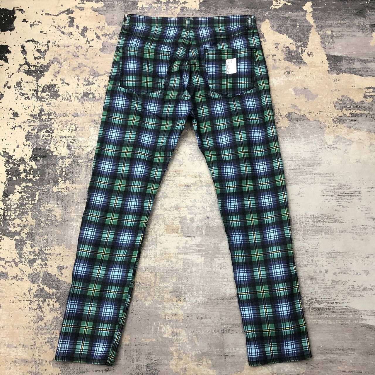 Uniqlo P110 UNIQLO TARTAN PUNK SKINNY PANTS Size US 34 / EU 50 - 2 Thumbnail