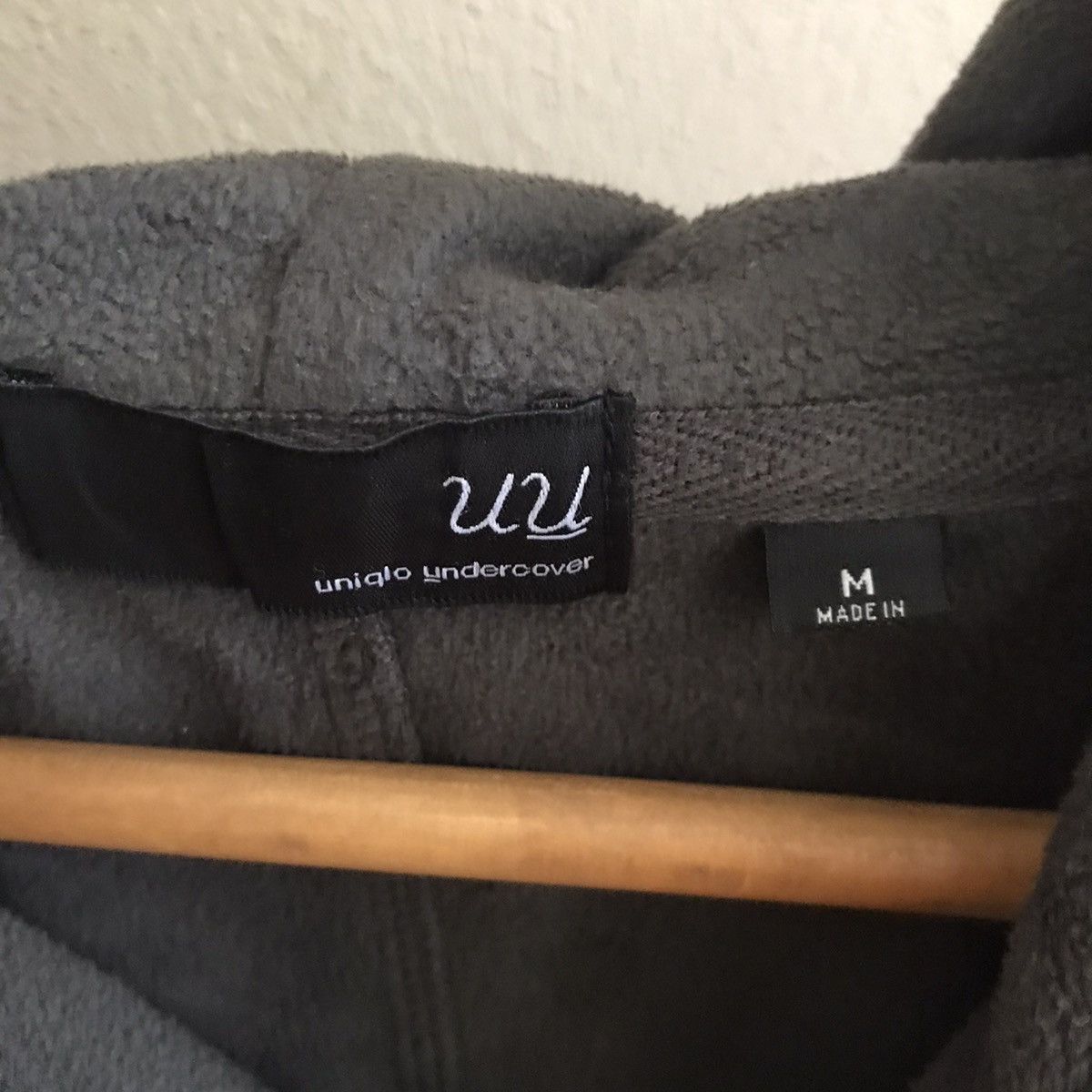Japanese Brand Uniqlo Undercover fleece hoodie Size US M / EU 48-50 / 2 - 6 Thumbnail