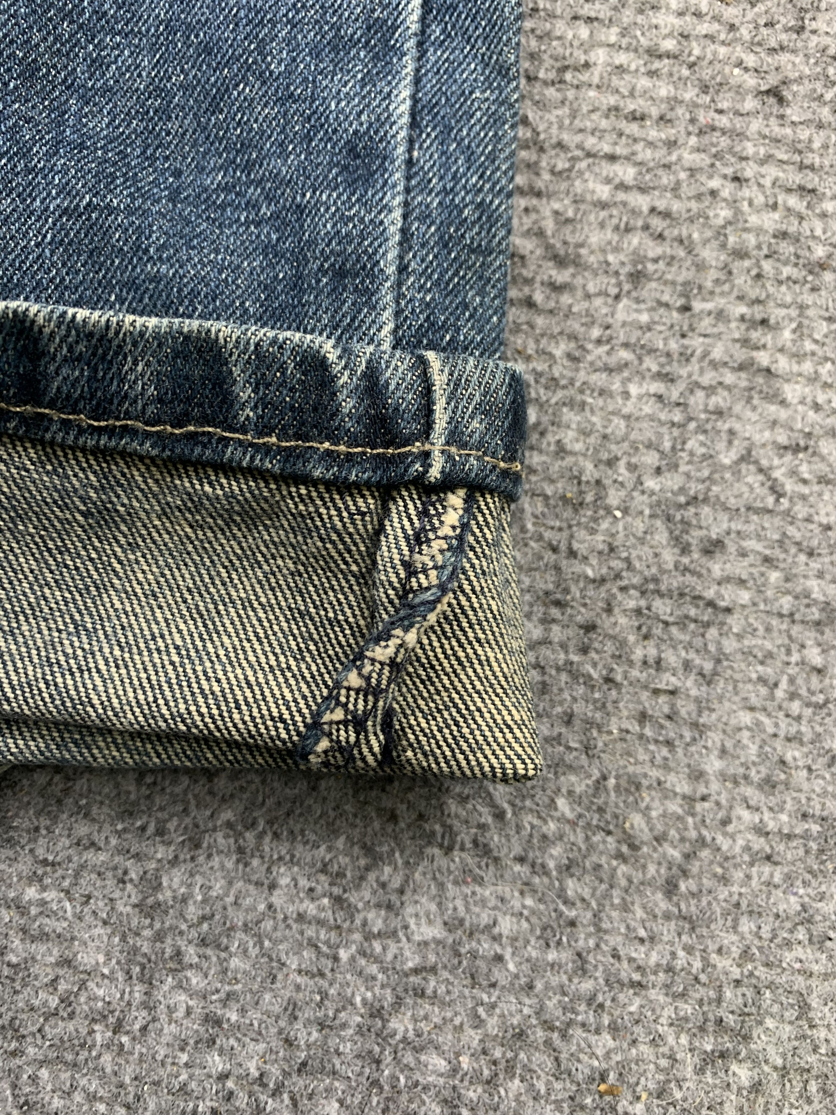 Levi's Vintage Levis 514 Light Blue Jeans DP1831 Size US 35 - 10 Thumbnail