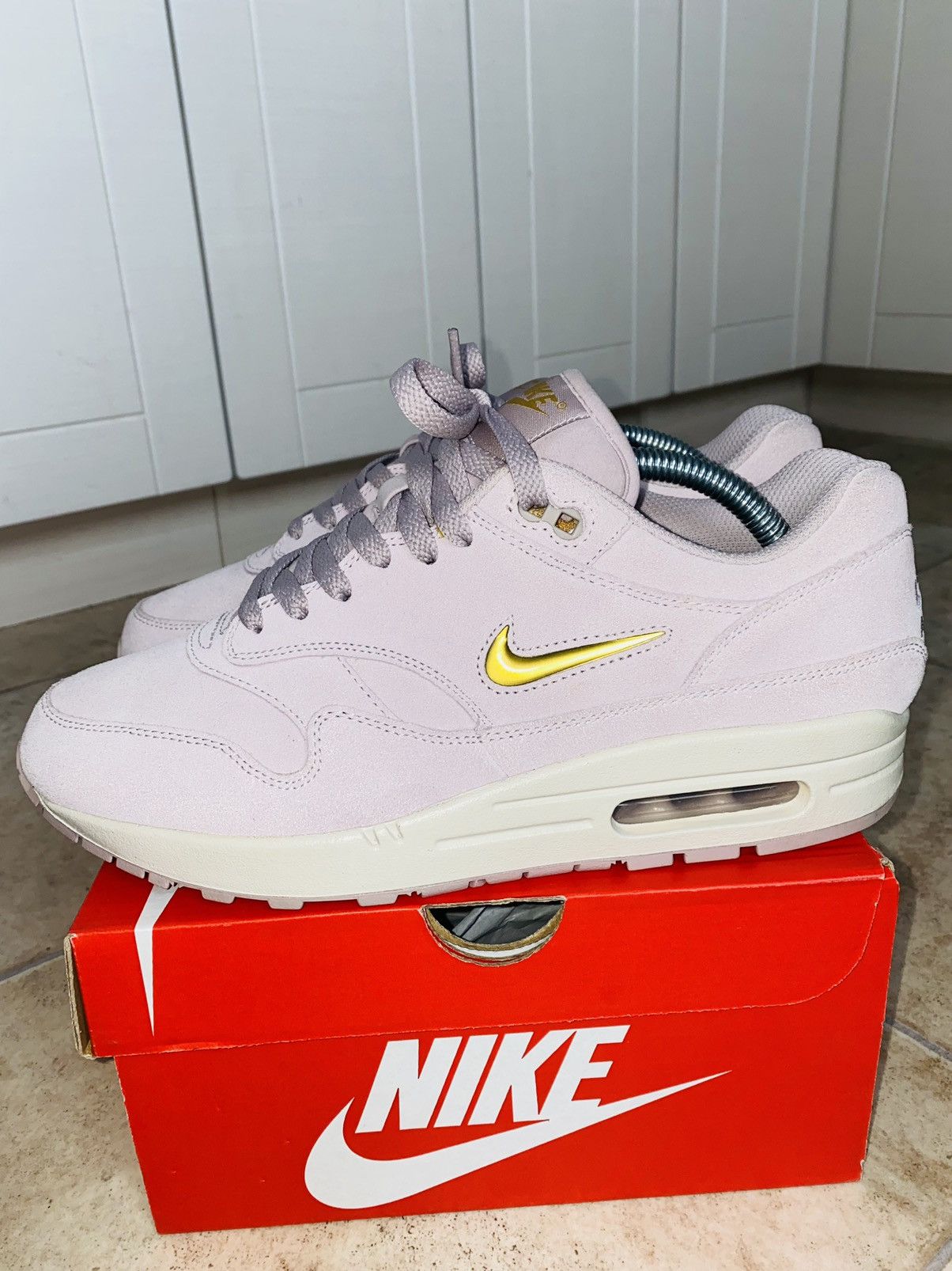 image of Nikelab Air Max1 Jewel Prm2017 Atmos Bw 90 Fragment Supreme Shoes in Particle Pink, Men's