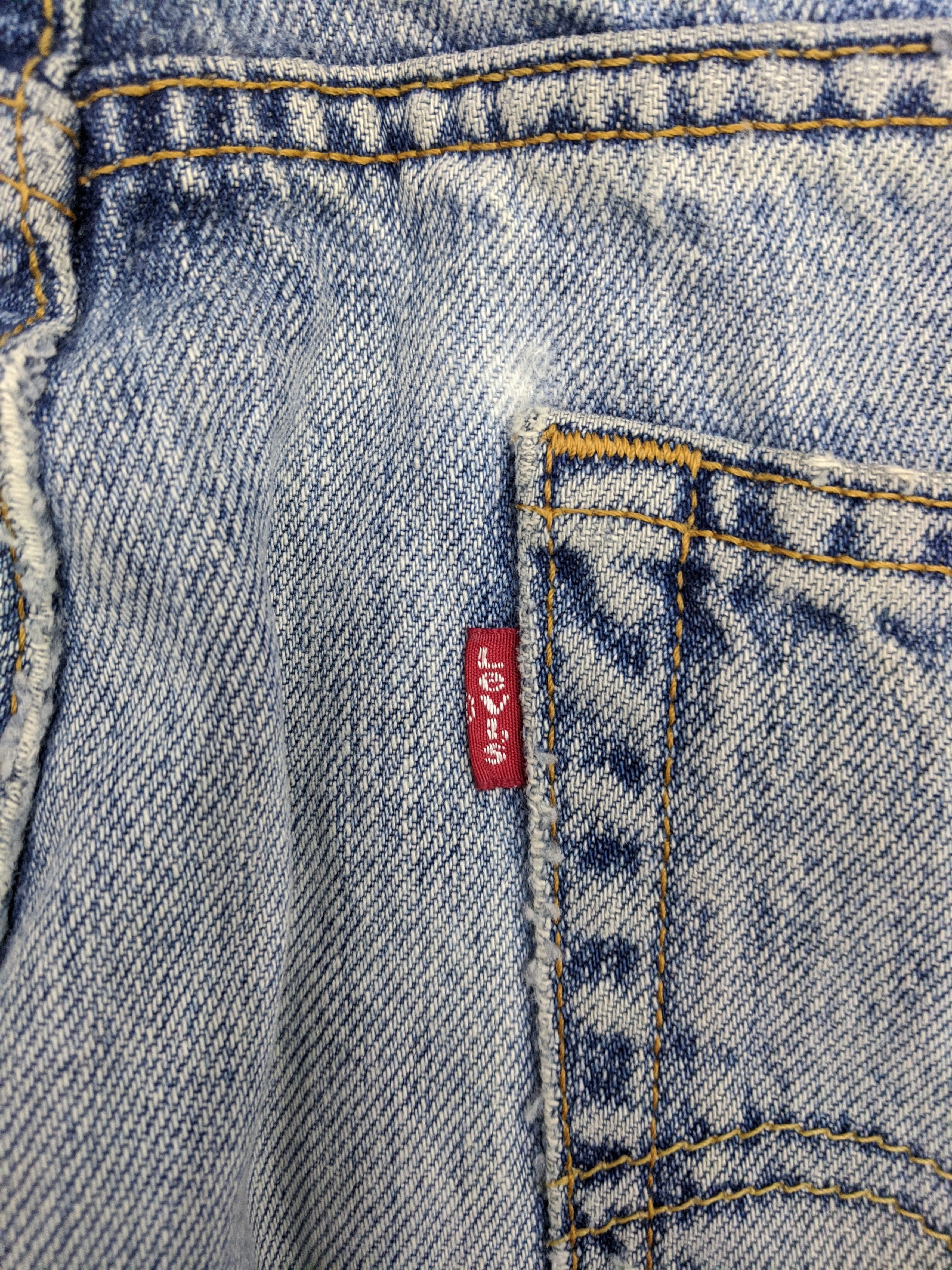 Levi's Vintage Levis 550 Jeans DP0727 Size US 35 - 7 Thumbnail