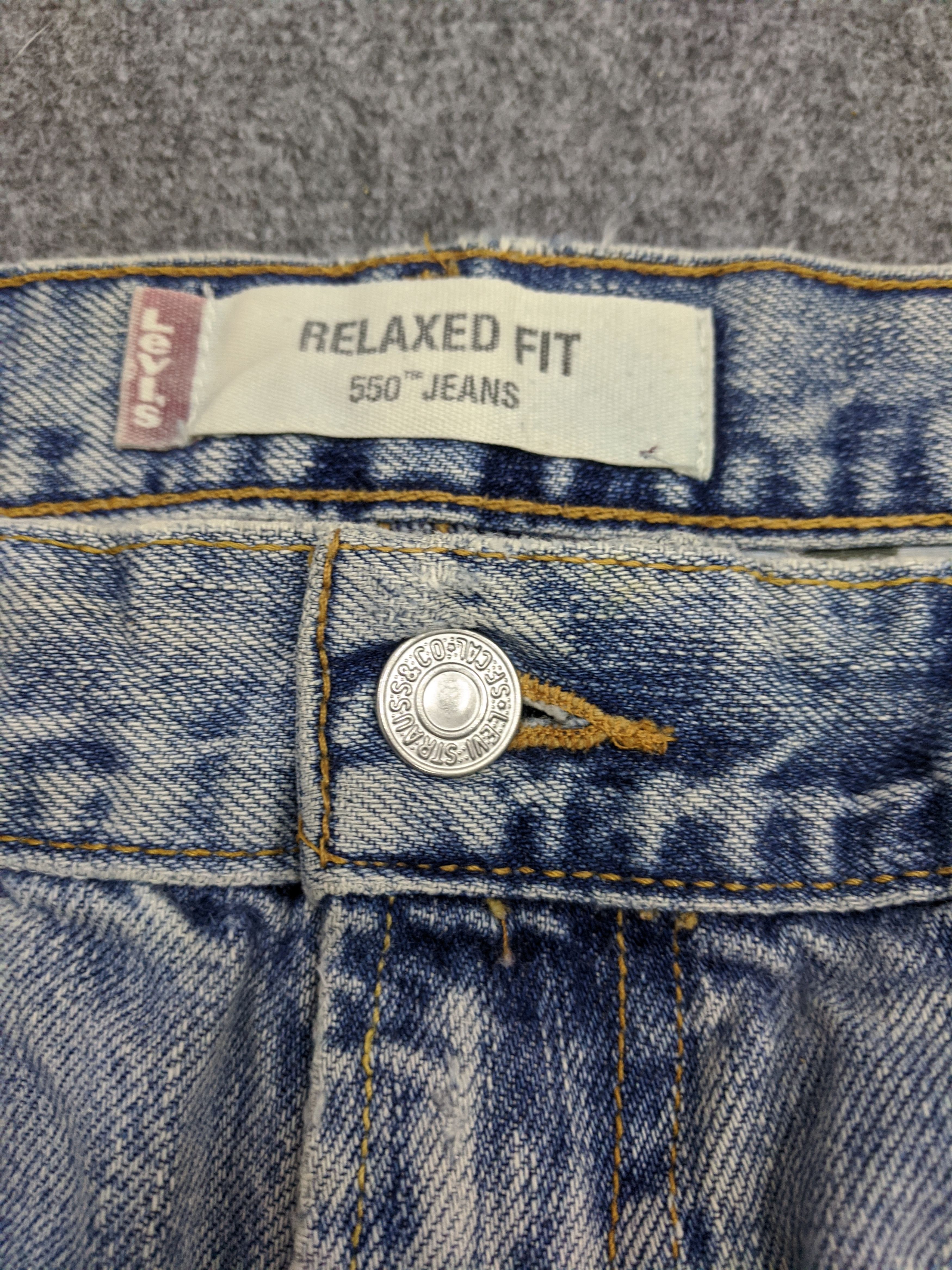 Levi's Vintage Levis 550 Jeans DP0727 Size US 35 - 11 Thumbnail