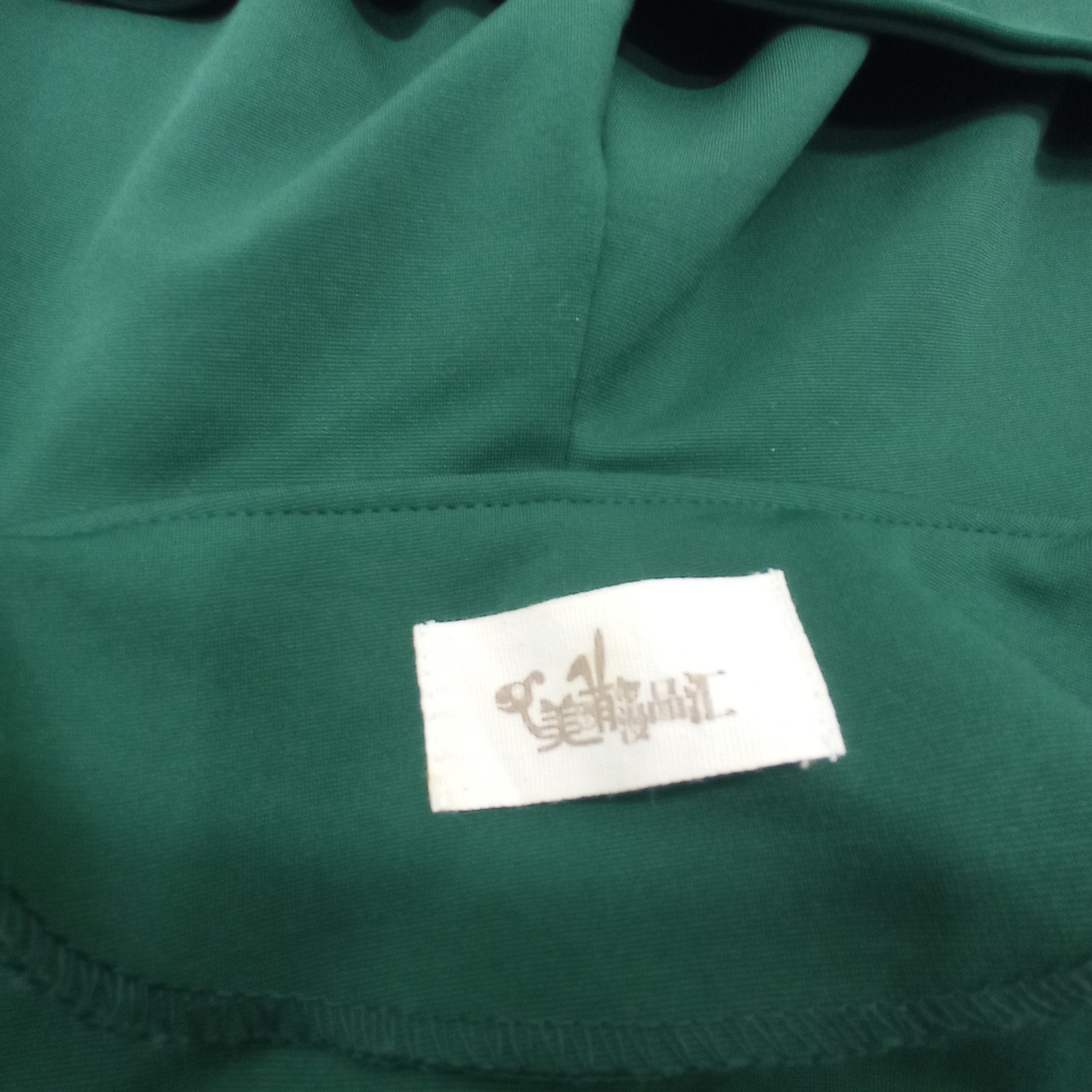 Anime × Japanese Brand × Universal Studios Vintage Attack the titan cartoon cloaks & capes Size US M / EU 48-50 / 2 - 6 Thumbnail