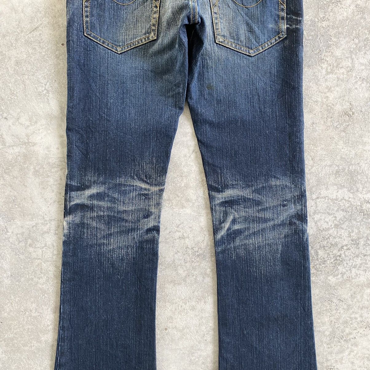 Japanese Brand Japanese Brand Tornado Mart Faded Flare Leg Bootcut Jeans Size US 31 - 16 Thumbnail