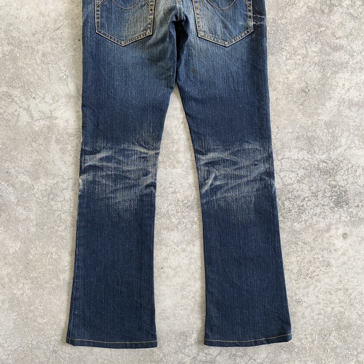 Japanese Brand Japanese Brand Tornado Mart Faded Flare Leg Bootcut Jeans Size US 31 - 14 Thumbnail