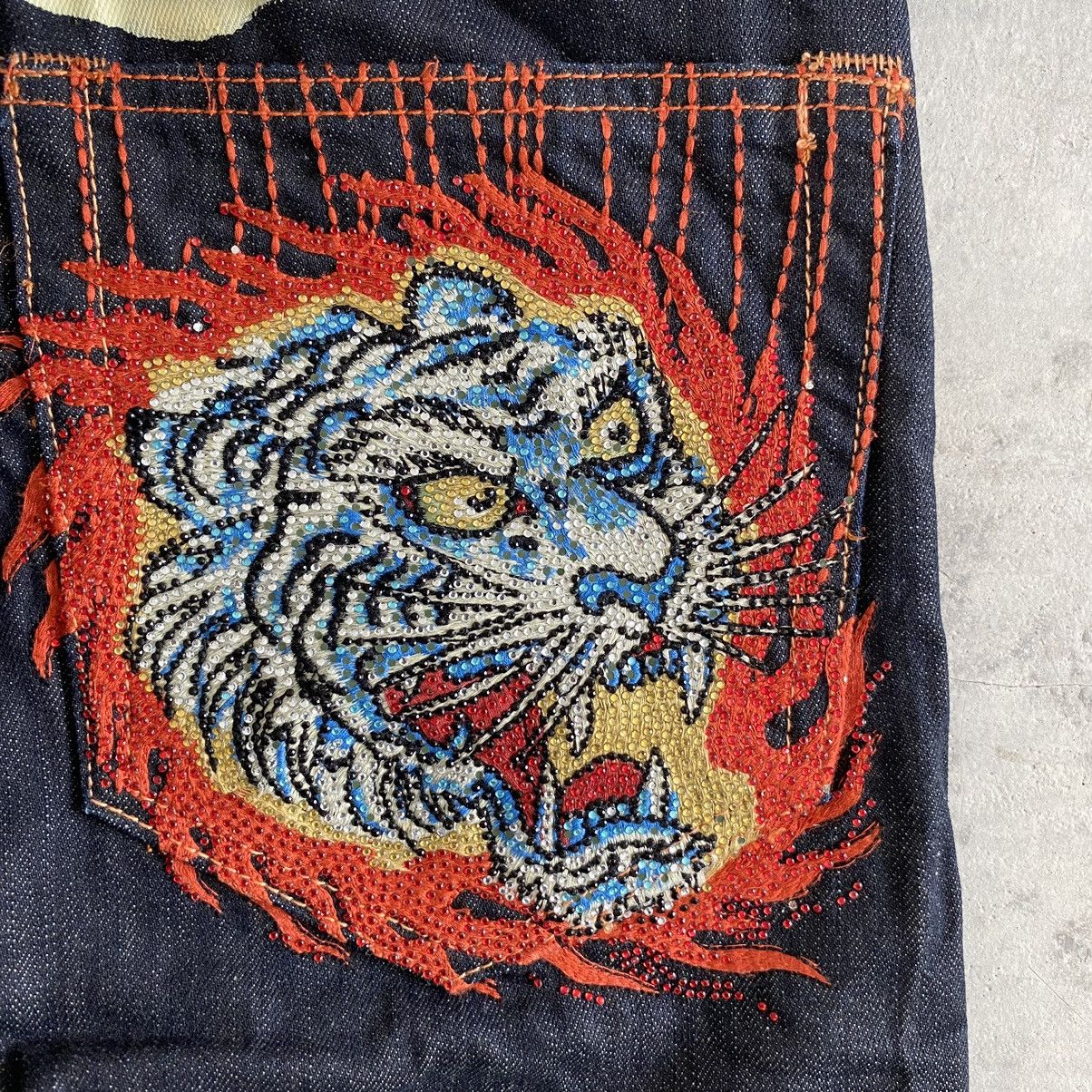 Ed Hardy Vintage Ed Hardy Chritian Audigier Embroidered Tiger Jeans Size US 33 - 7 Thumbnail