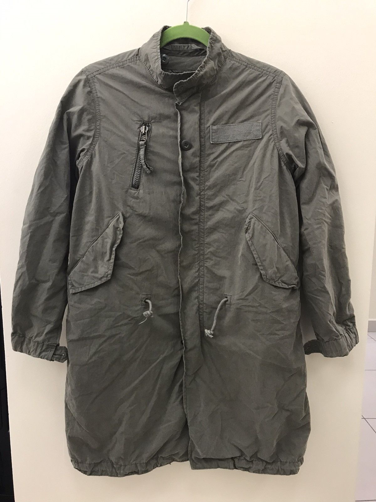 image of Avirex Military Flight Garment Specification Jacket, Men's (Size Medium)