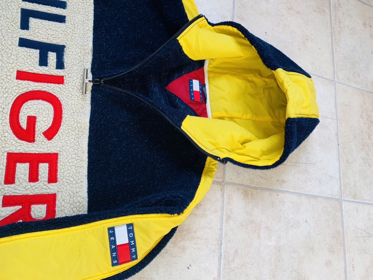 Kith × Tommy Hilfiger × Vintage Tommy Hilfiger Big Logo Fleece Sherpa 90s Kith Carhartt Size US XL / EU 56 / 4 - 3 Thumbnail