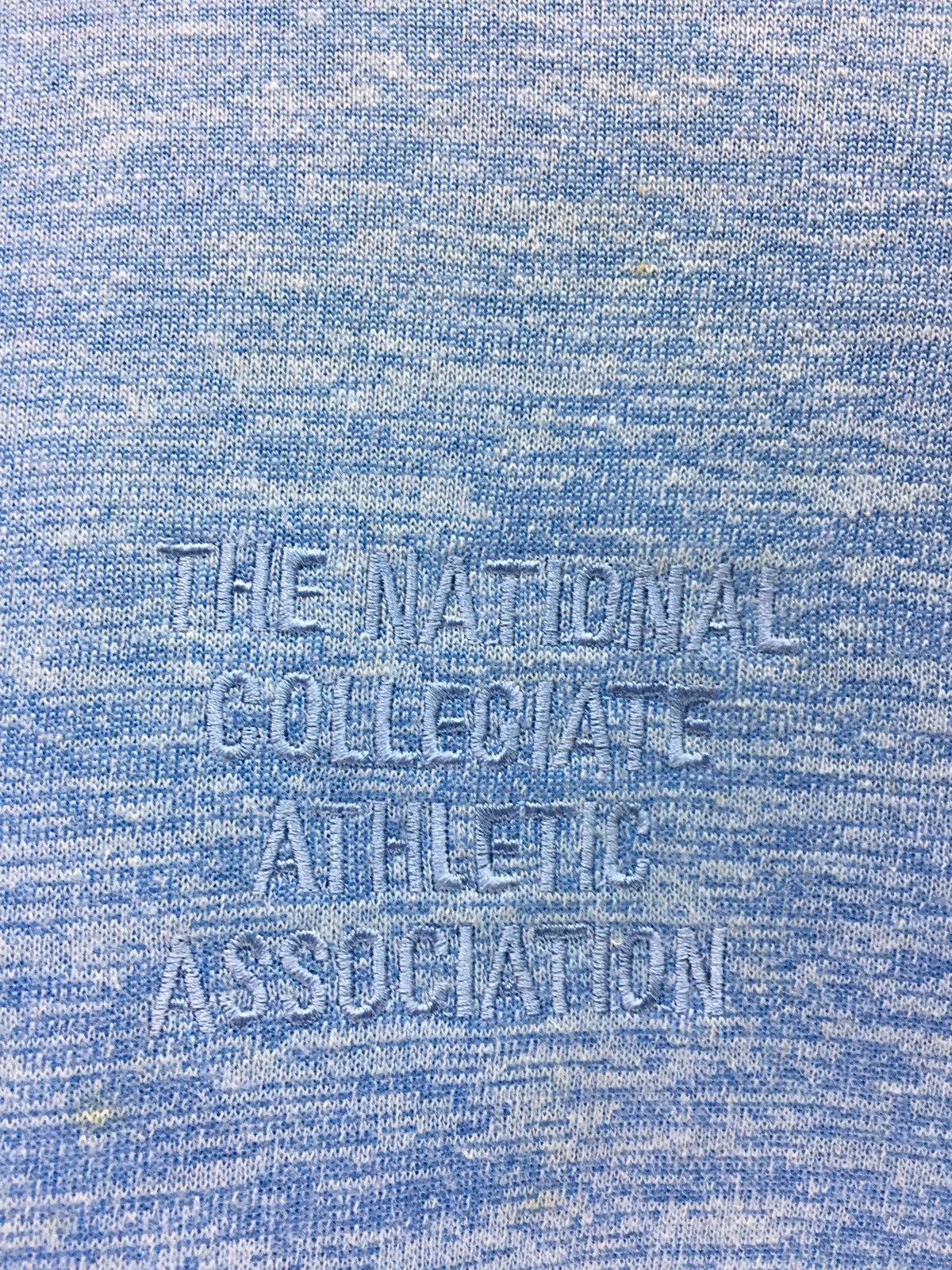 Descente × NCAA Vintage National Collegiate Athletic Association Sweatshirt Size US M / EU 48-50 / 2 - 3 Thumbnail
